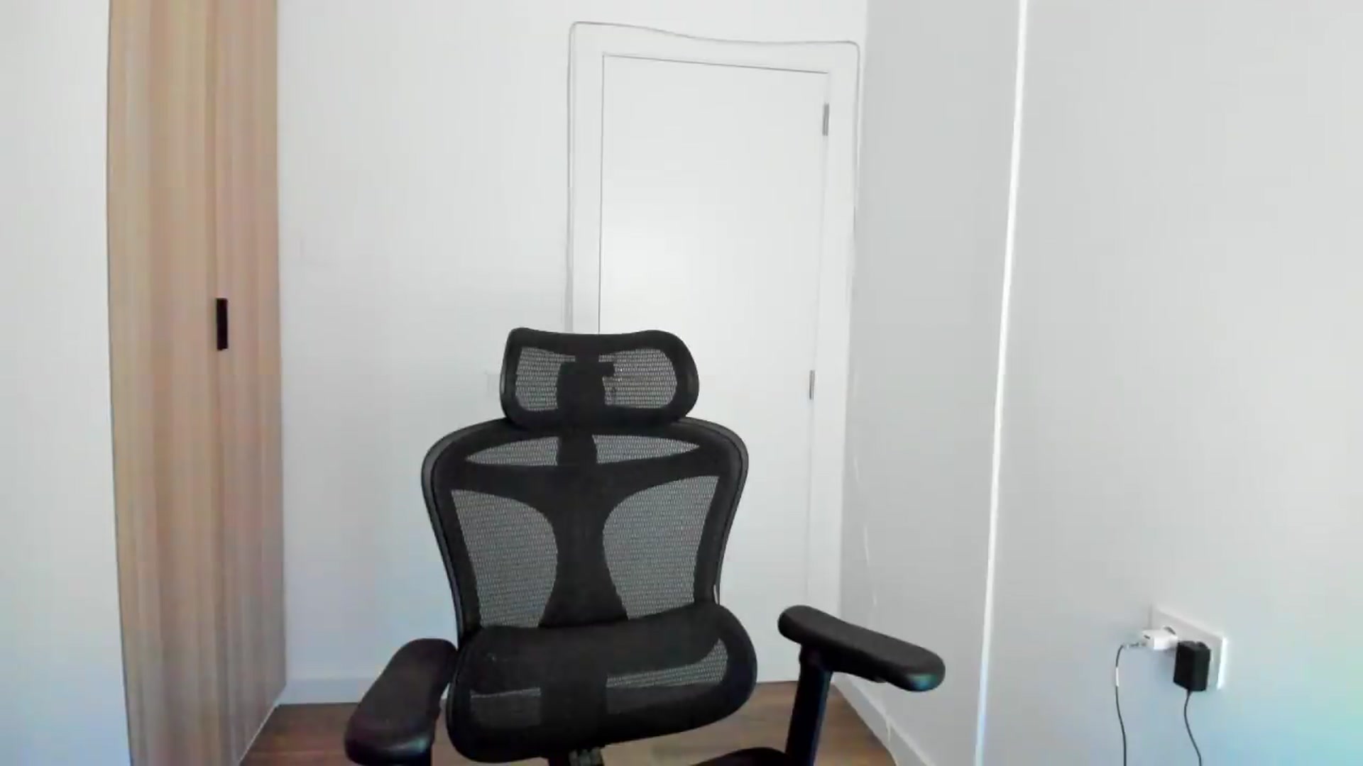 Gallery image thumbnail from Temptressy's myfreecams stream on, 06/09/2026, 16:33 image 7 of 20