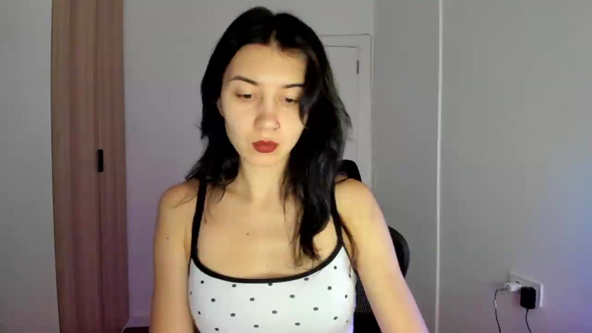 Gallery image thumbnail from Temptressy's myfreecams stream on, 06/09/2026, 17:27 image 2 of 20