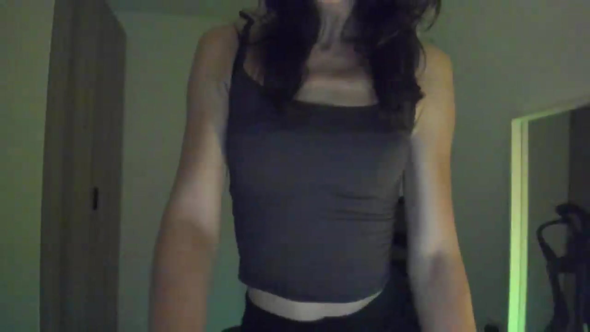 Gallery image thumbnail from Temptressy's myfreecams stream on, 08/13/2026, 19:26 image 18 of 20