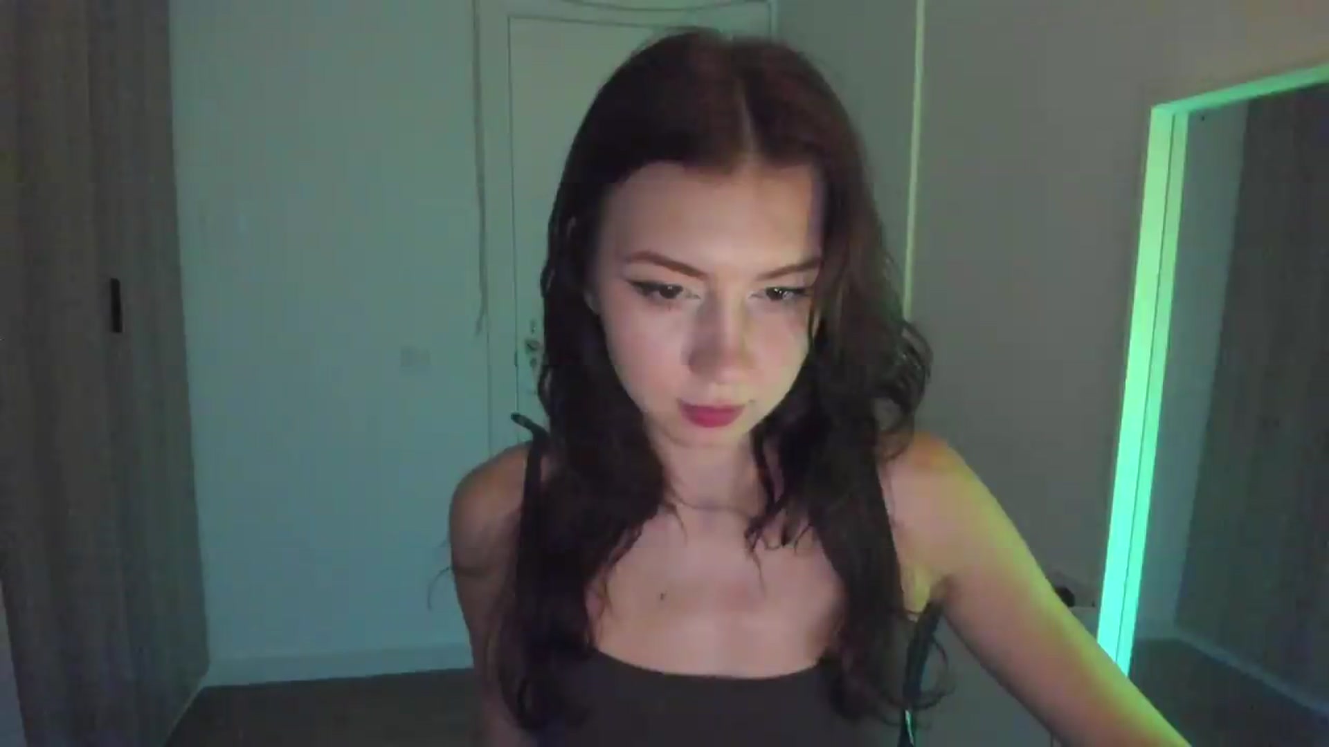 Gallery image thumbnail from Temptressy's myfreecams stream on, 08/13/2026, 19:26 image 17 of 20