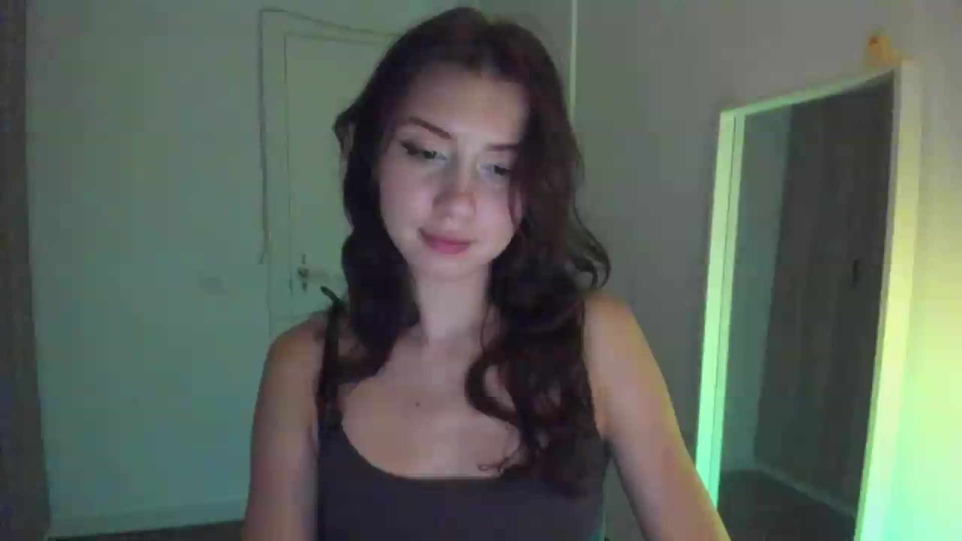 Gallery image thumbnail from Temptressy's myfreecams stream on, 08/13/2026, 20:49 image 4 of 20