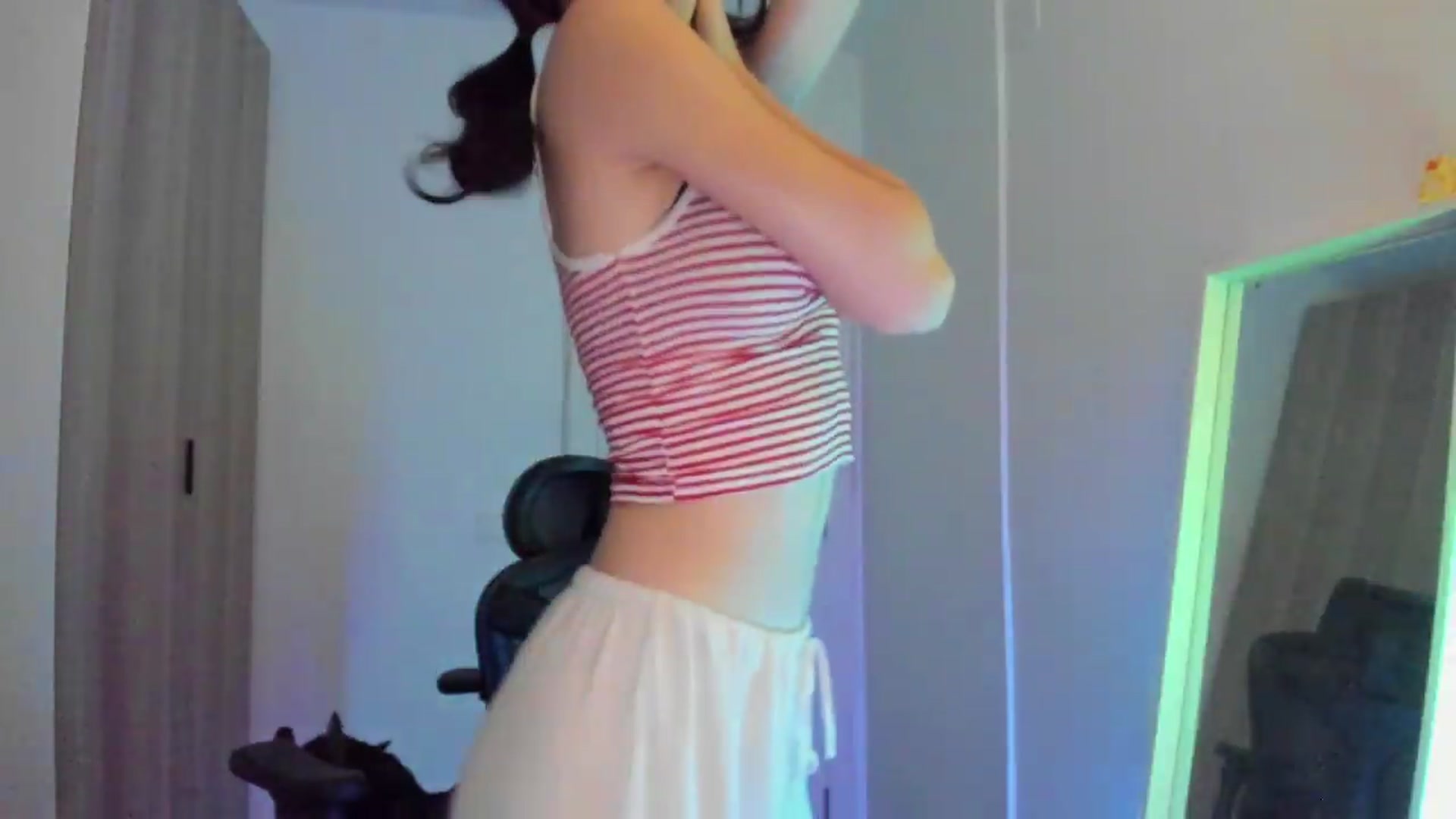 Gallery image thumbnail from Temptressy's myfreecams stream on, 08/14/2026, 20:03 image 18 of 20