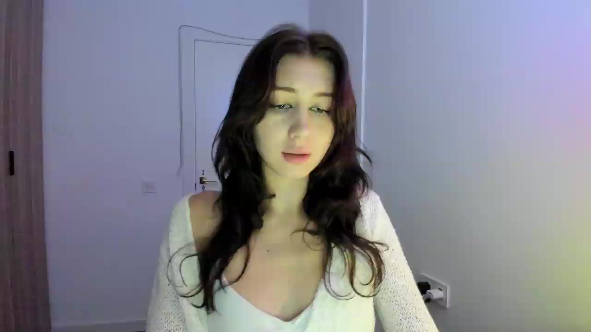 Gallery image thumbnail from Temptressy's myfreecams stream on, 08/17/2026, 20:53 image 17 of 20