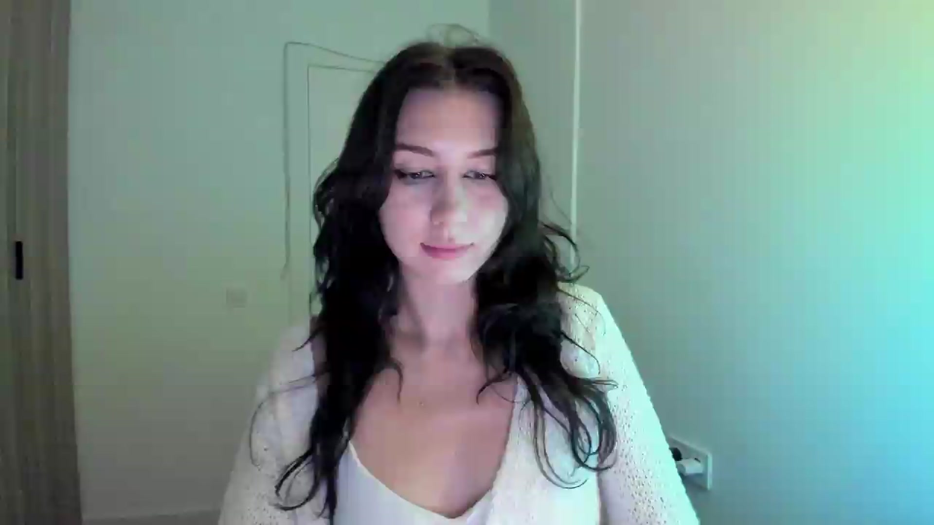 Gallery image thumbnail from Temptressy's myfreecams stream on, 08/17/2026, 20:53 image 16 of 20