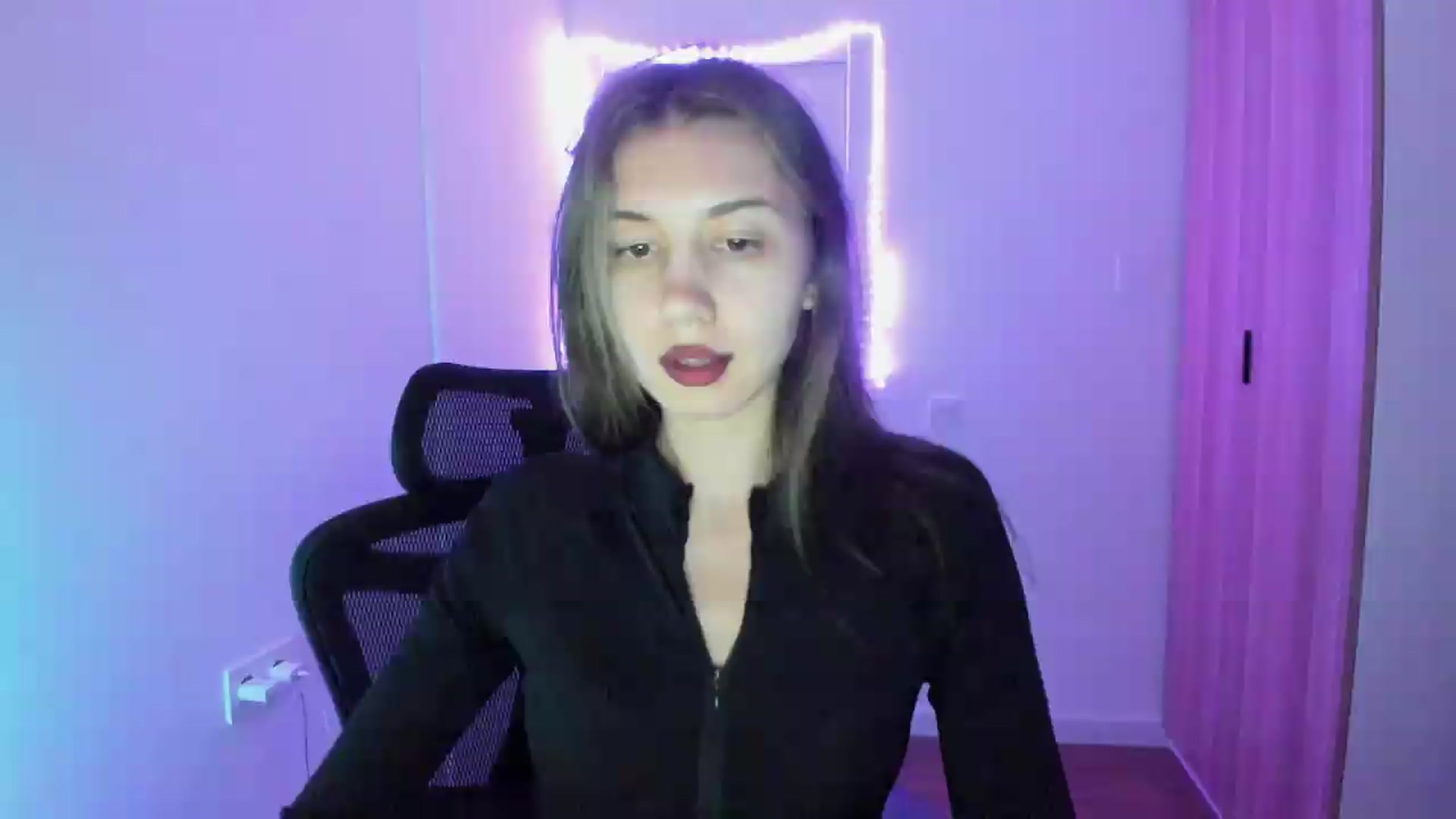 Gallery image thumbnail from Temptressy's myfreecams stream on, 09/04/2026, 19:30 image 5 of 20