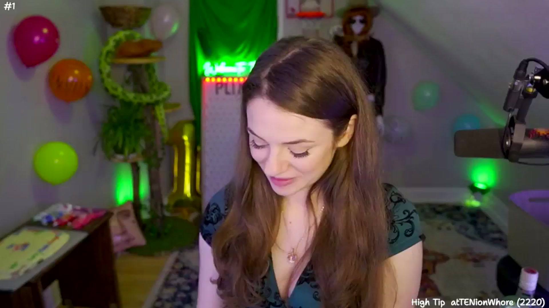 Gallery image thumbnail from TenYearsLater's myfreecams stream on, 07/02/2024, 05:11 image 9 of 20