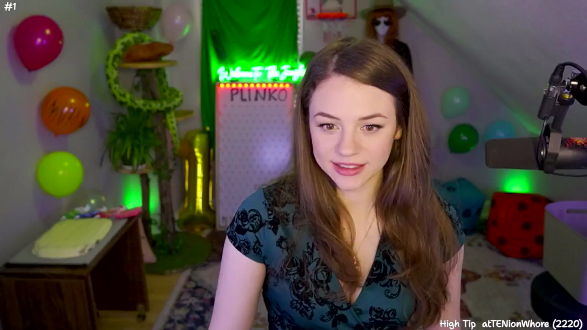 Gallery image thumbnail from TenYearsLater's myfreecams stream on, 07/02/2024, 05:11 image 2 of 20