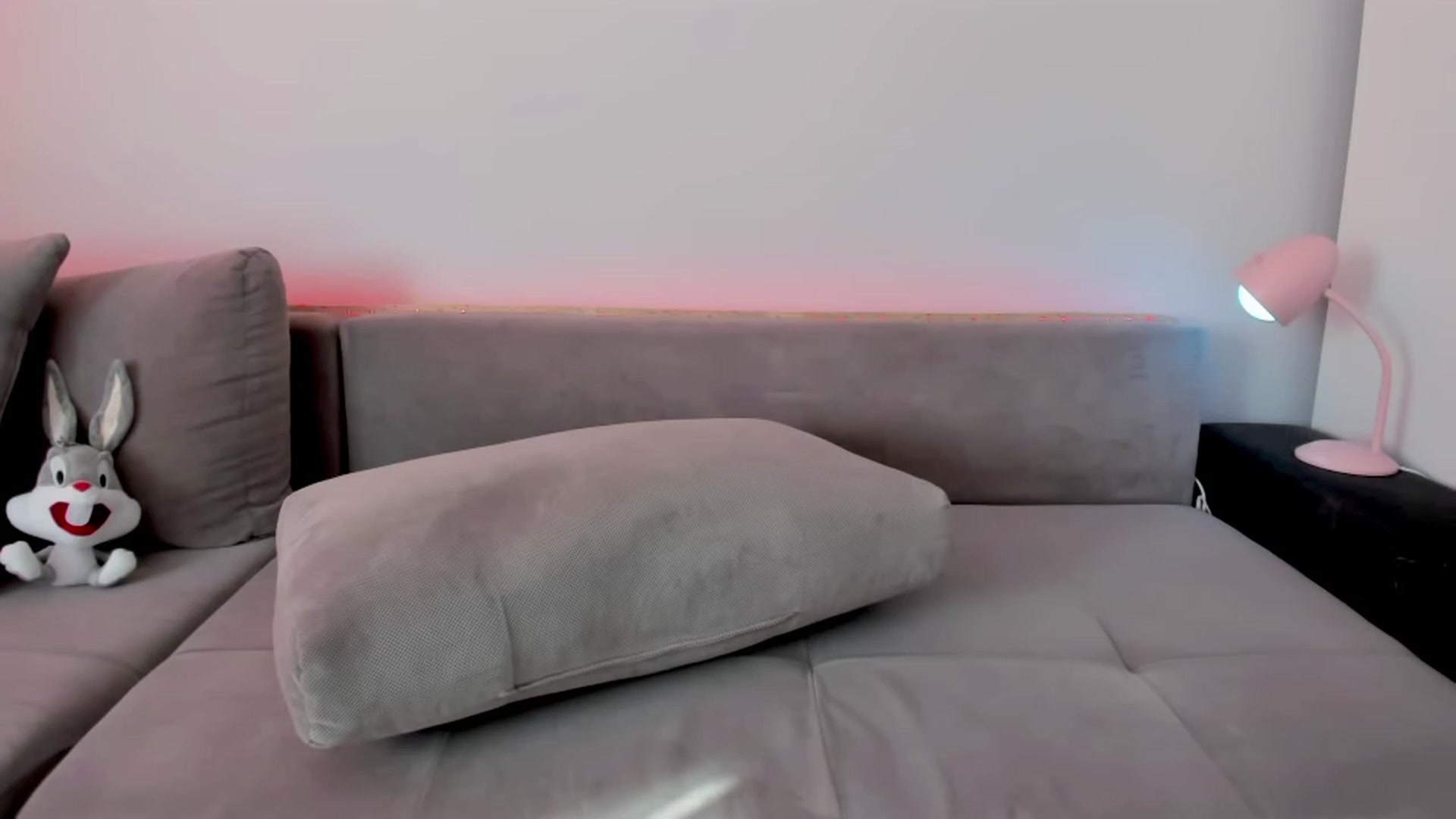 Gallery image thumbnail from Tenar's myfreecams stream on, 03/29/2023, 13:40 image 20 of 20