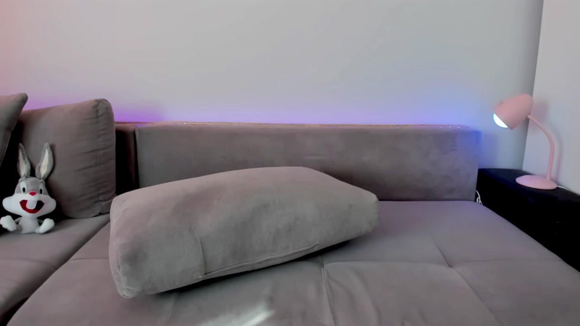 Gallery image thumbnail from Tenar's myfreecams stream on, 03/29/2023, 13:40 image 18 of 20