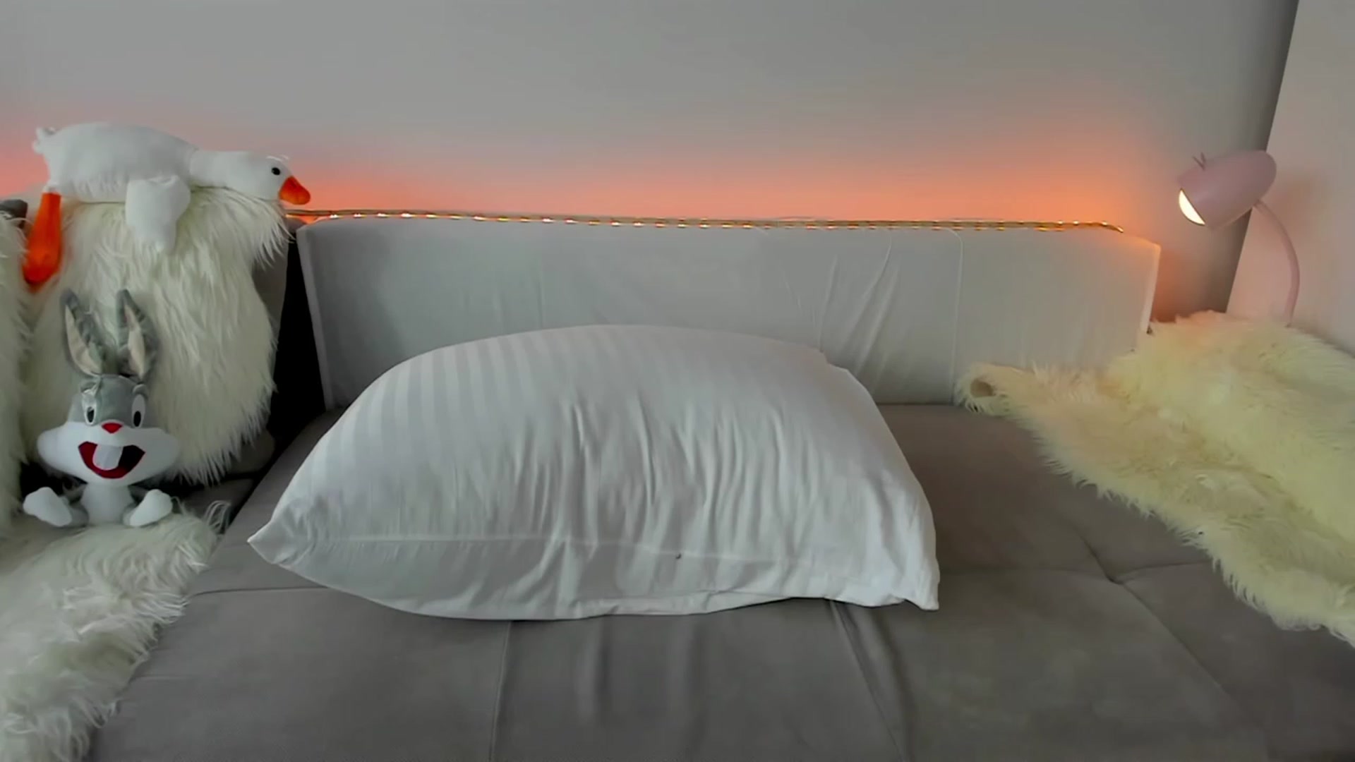 Gallery image thumbnail from Tenar's myfreecams stream on, 11/20/2023, 13:21 image 15 of 20