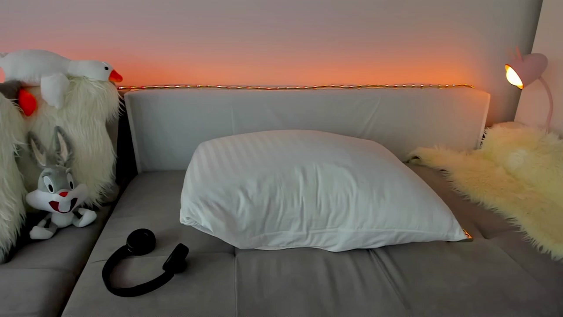 Gallery image thumbnail from Tenar's myfreecams stream on, 02/15/2024, 11:47 image 9 of 20