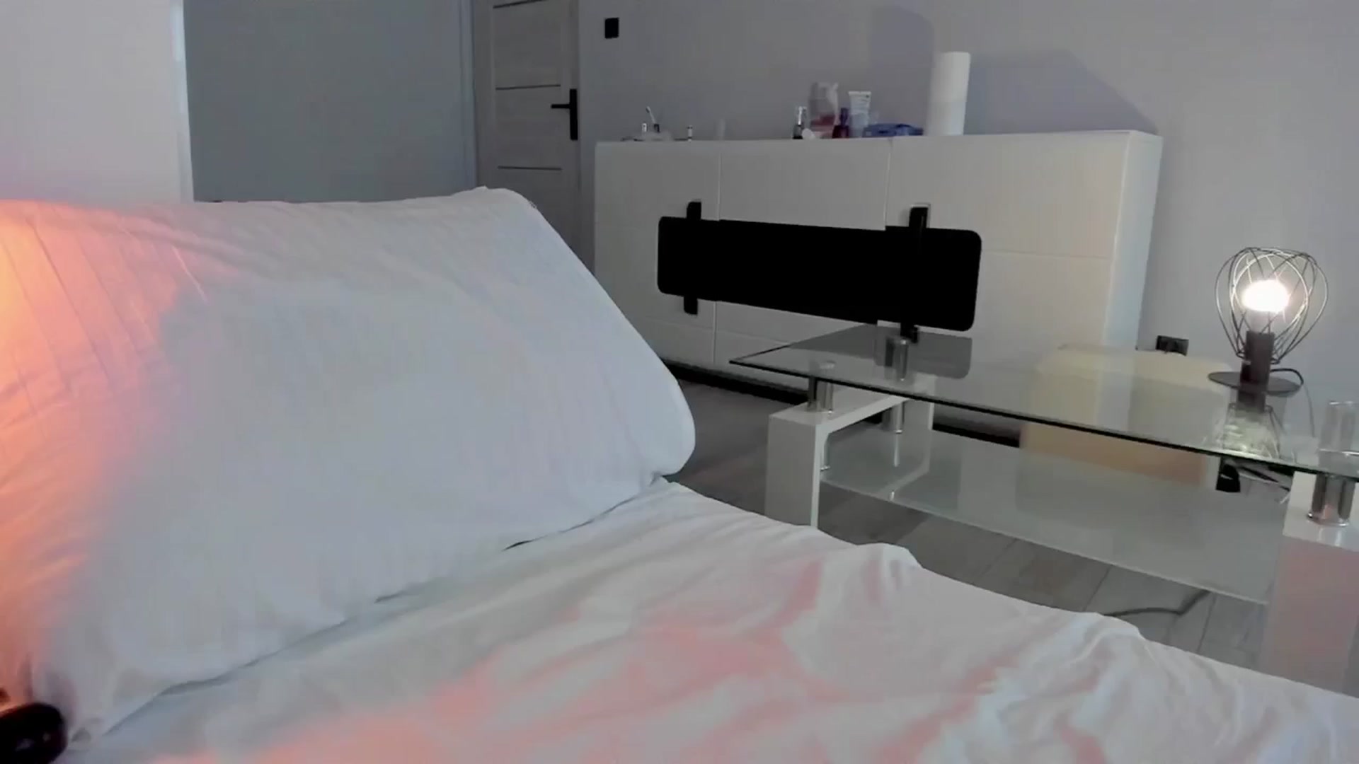 Gallery image thumbnail from Tenar's myfreecams stream on, 11/27/2024, 13:16 image 20 of 20