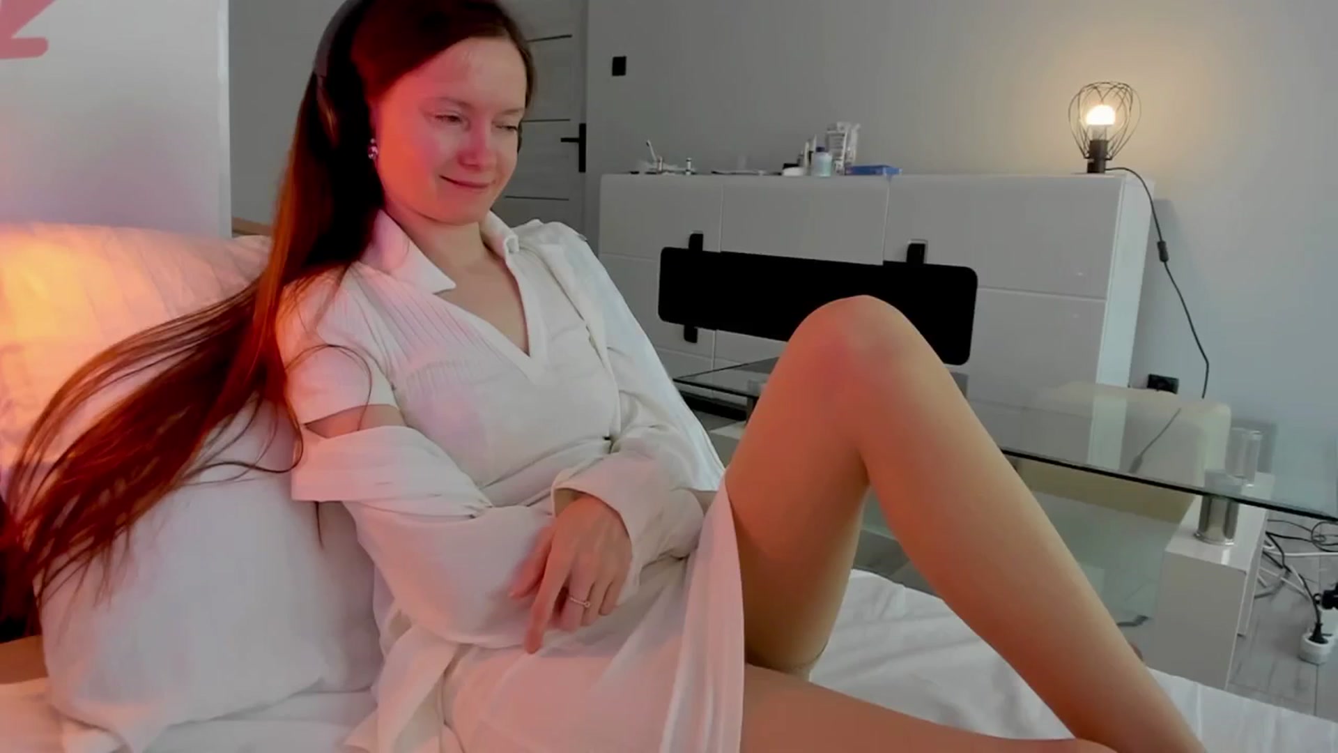 Gallery image thumbnail from Tenar's myfreecams stream on, 02/09/2025, 12:32 image 3 of 20