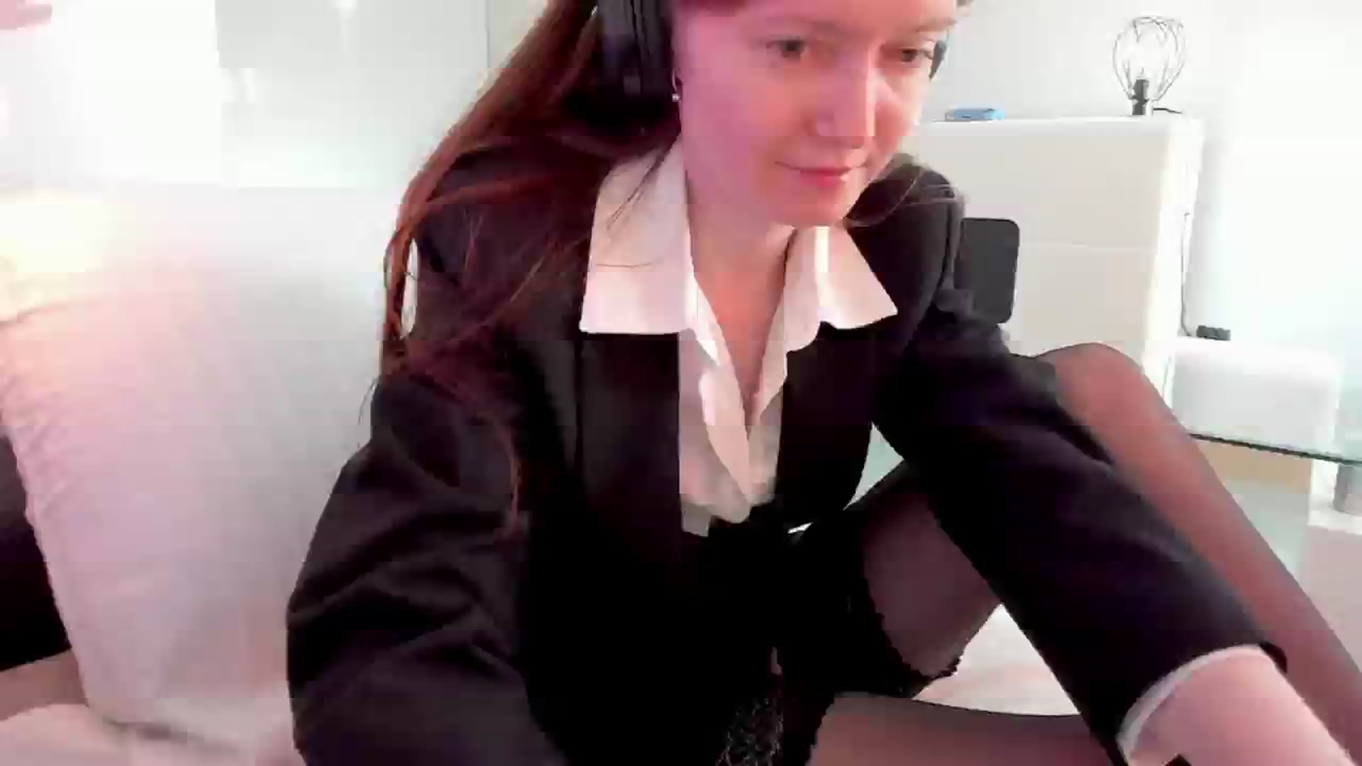 Gallery image thumbnail from Tenar's myfreecams stream on, 03/25/2025, 16:04 image 7 of 20