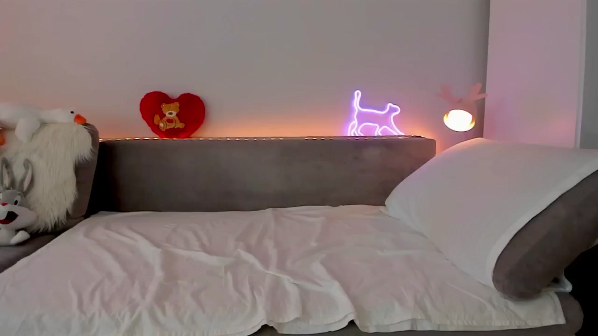 Gallery image thumbnail from Tenar's myfreecams stream on, 05/01/2025, 11:54 image 1 of 20