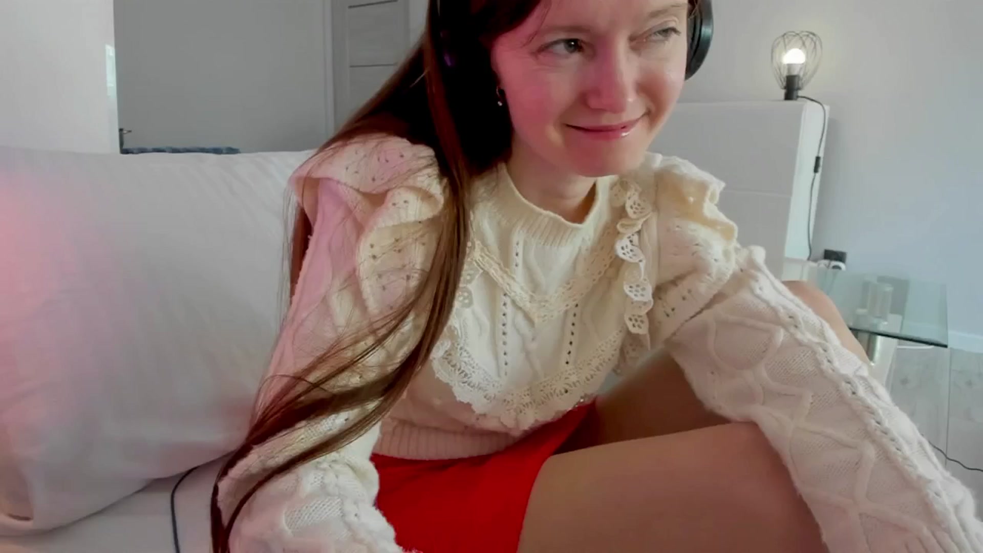 Gallery image thumbnail from Tenar's myfreecams stream on, 05/15/2025, 12:21 image 15 of 20