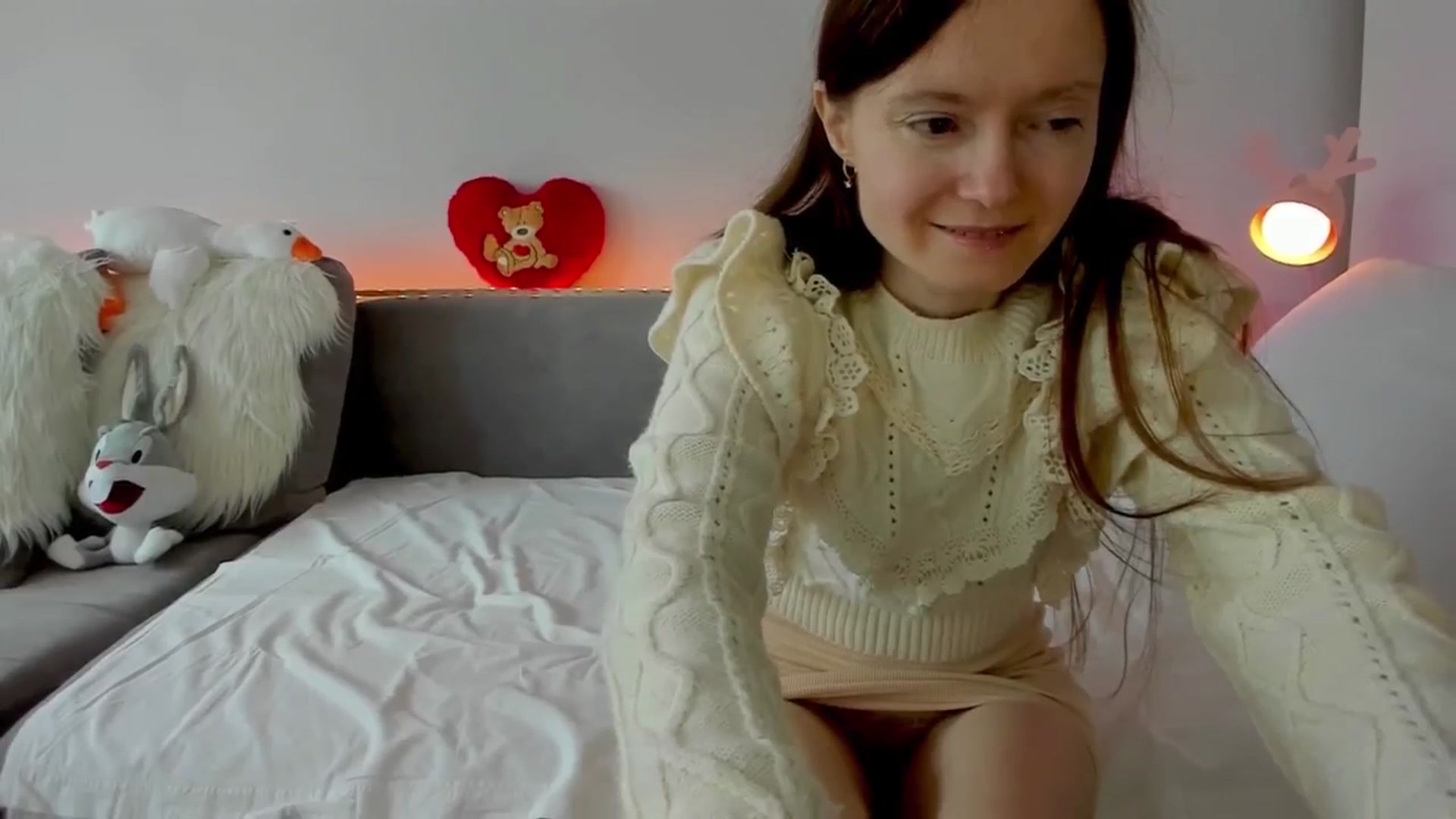 Gallery image thumbnail from Tenar's myfreecams stream on, 05/17/2025, 13:34 image 5 of 20