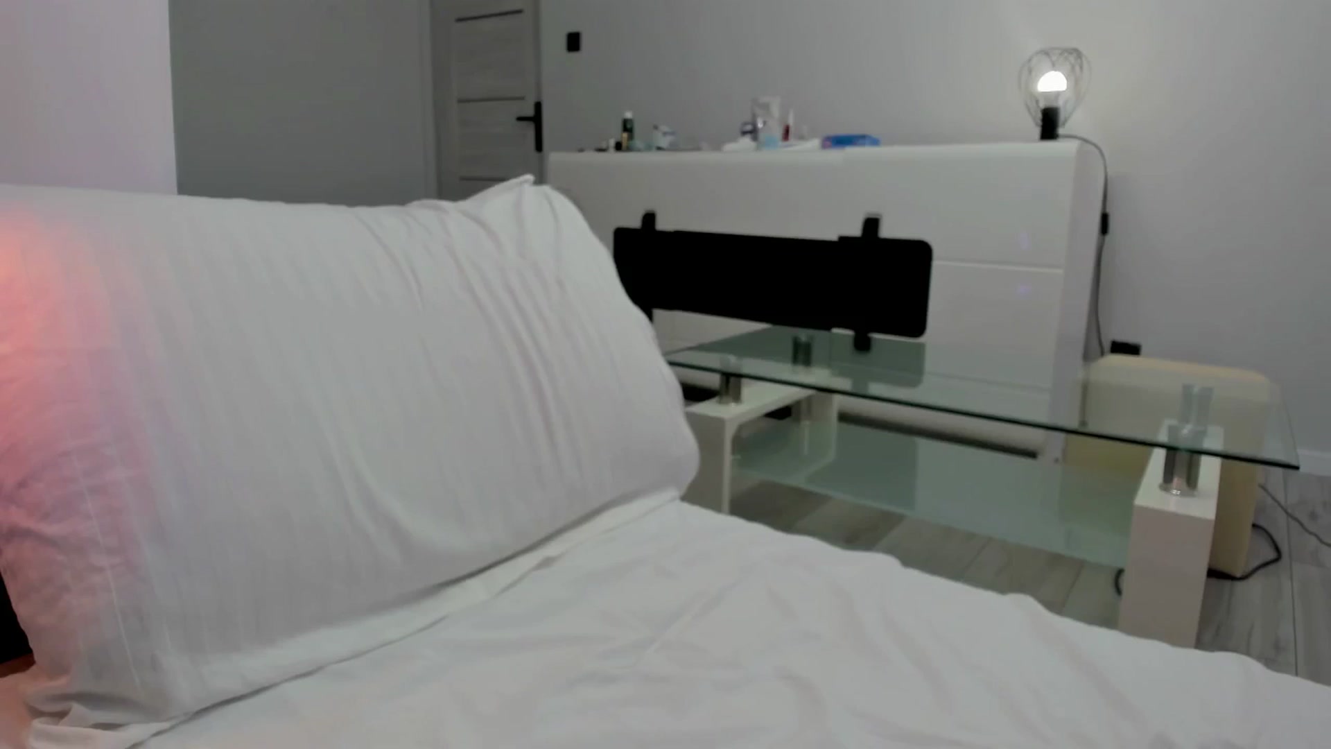 Gallery image thumbnail from Tenar's myfreecams stream on, 07/23/2025, 17:45 image 11 of 20