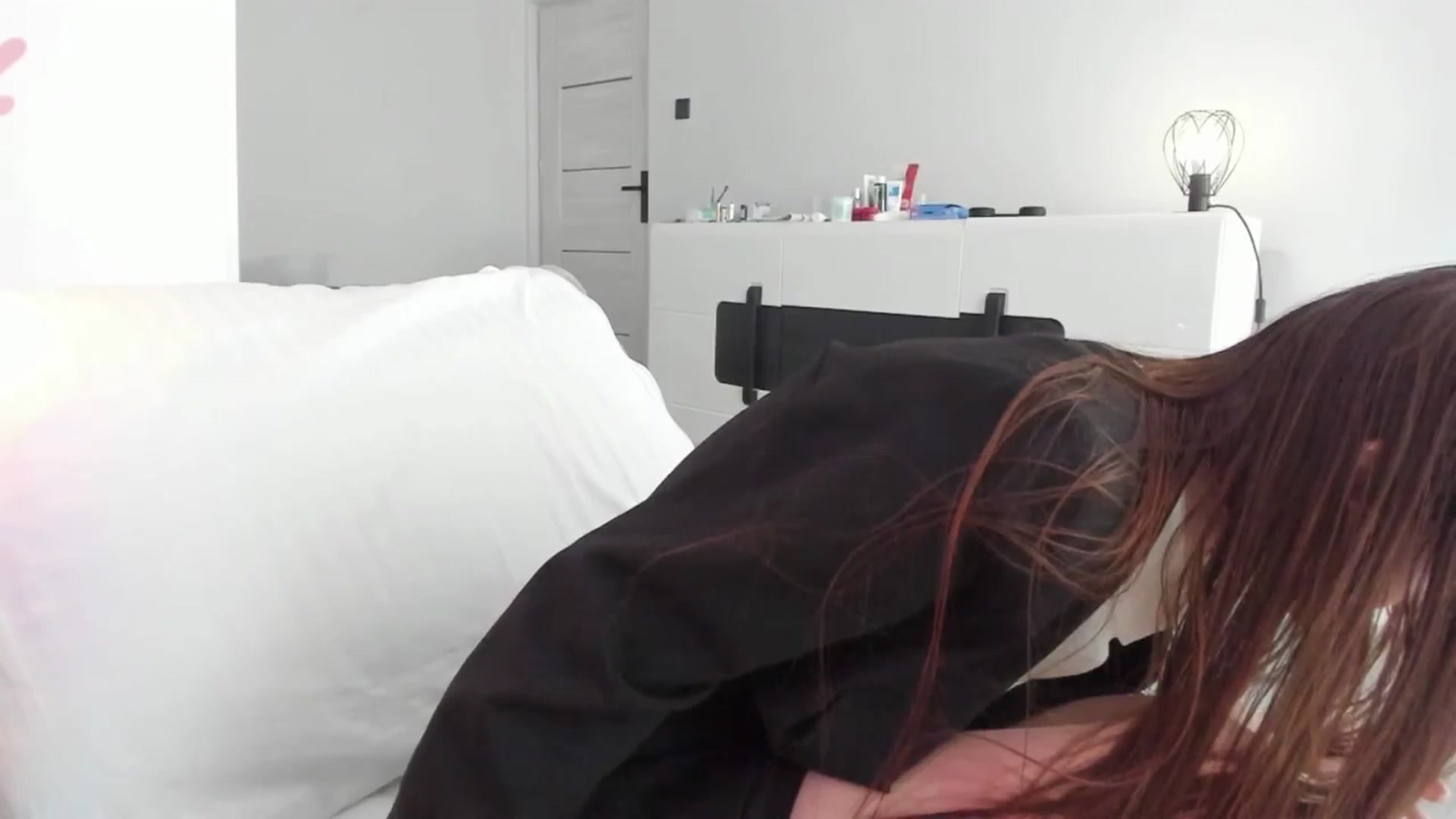 Gallery image thumbnail from Tenar's myfreecams stream on, 08/26/2025, 11:30 image 19 of 20