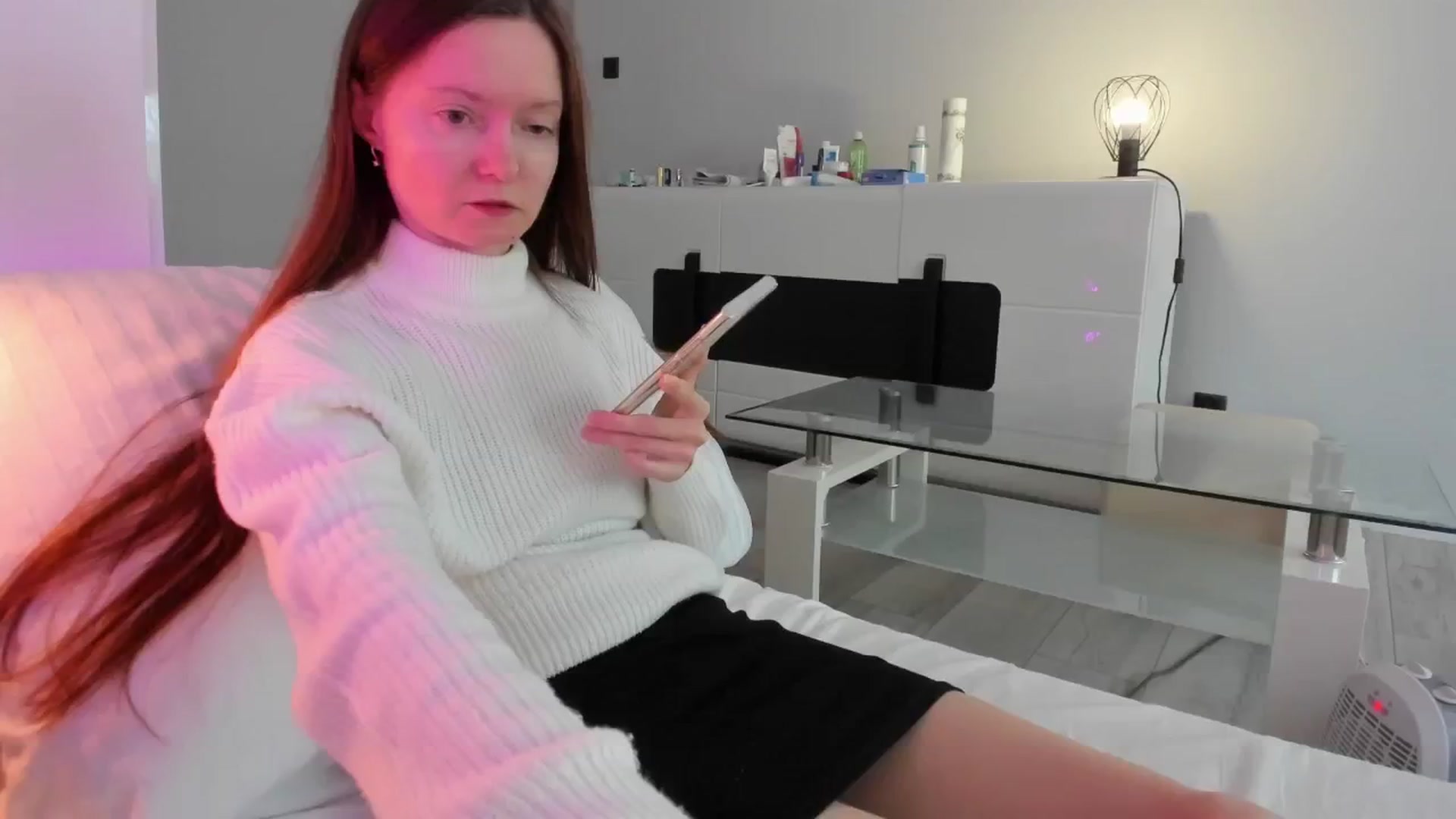Gallery image thumbnail from Tenar's myfreecams stream on, 11/10/2025, 11:17 image 2 of 20