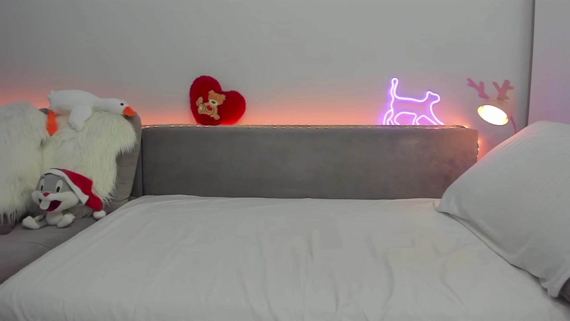 Gallery image thumbnail from Tenar's myfreecams stream on, 12/27/2025, 14:49 image 9 of 20