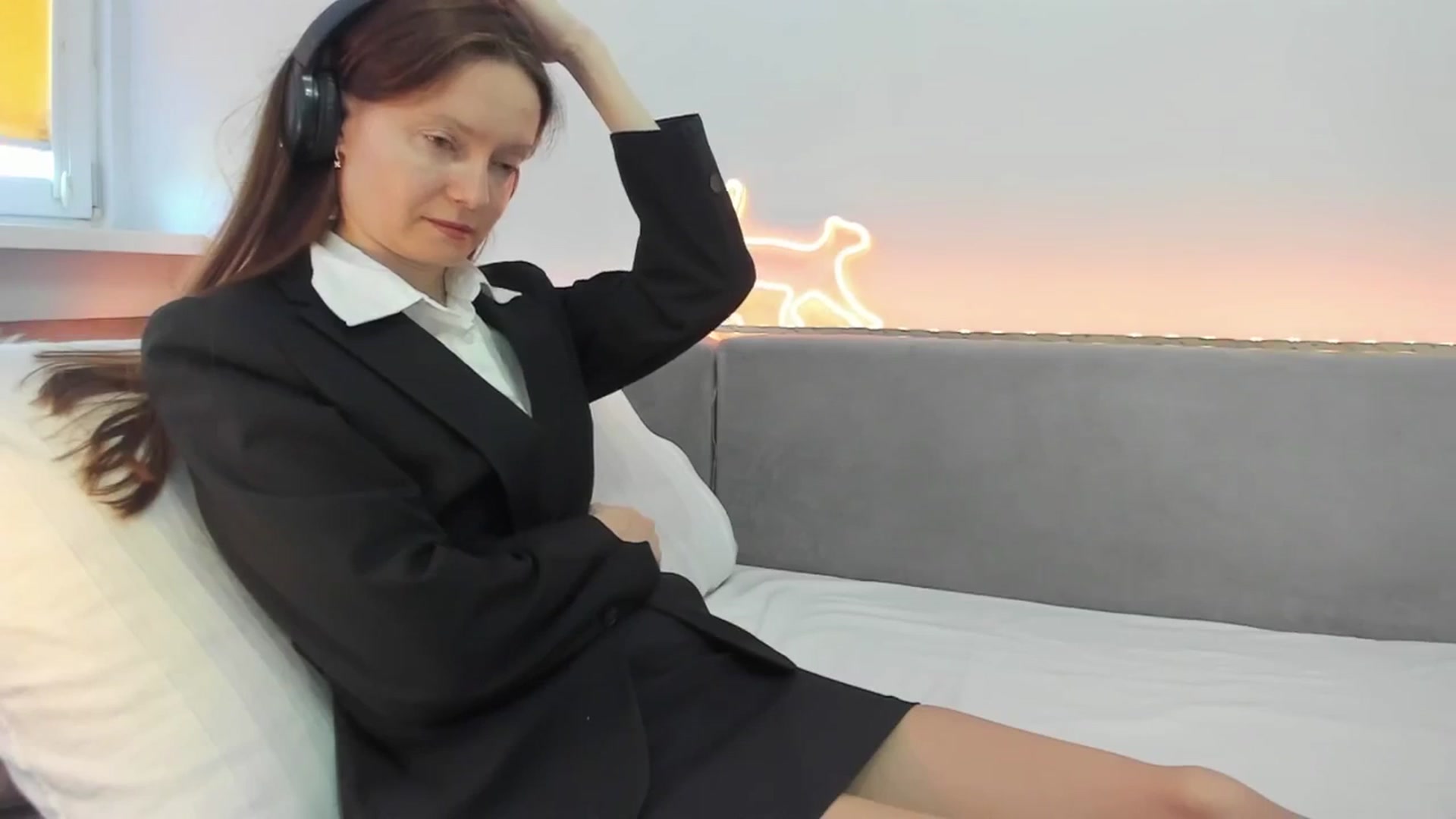 Gallery image thumbnail from Tenar's myfreecams stream on, 03/06/2026, 09:38 image 13 of 20