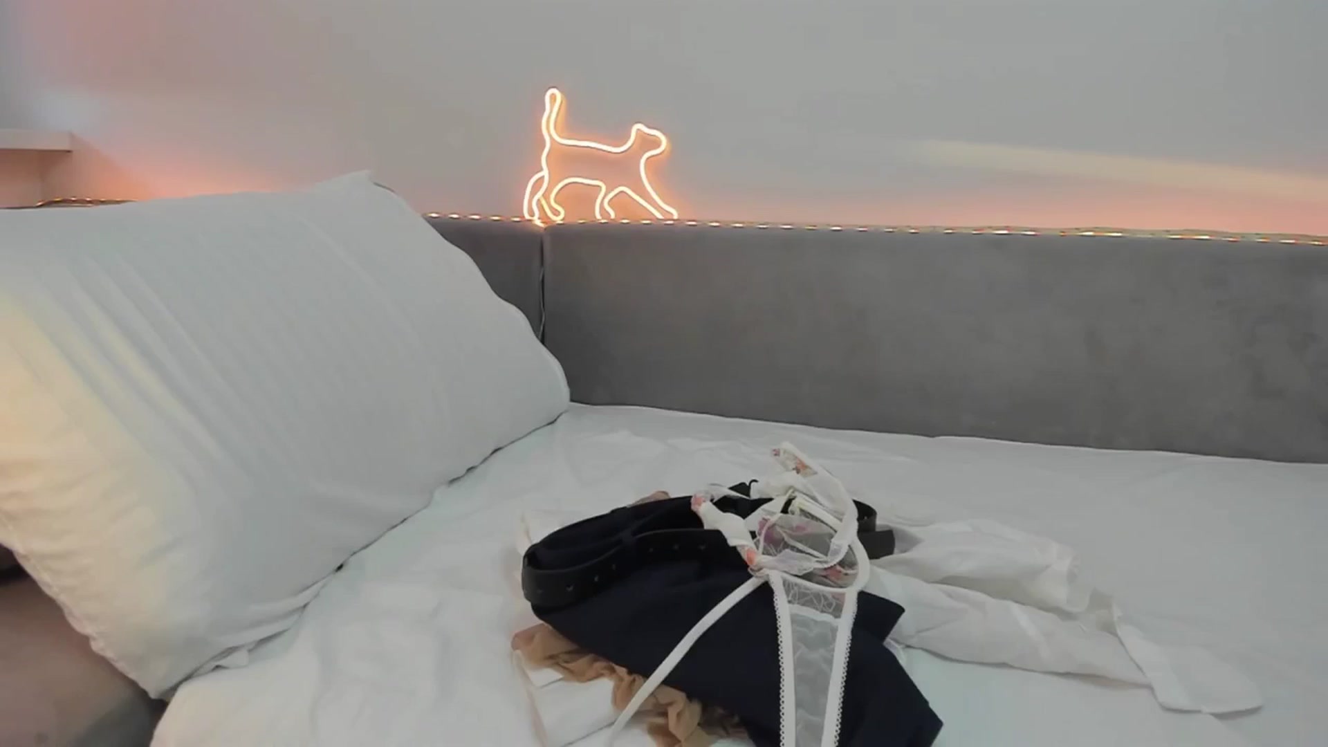 Gallery image thumbnail from Tenar's myfreecams stream on, 03/09/2026, 16:09 image 19 of 20