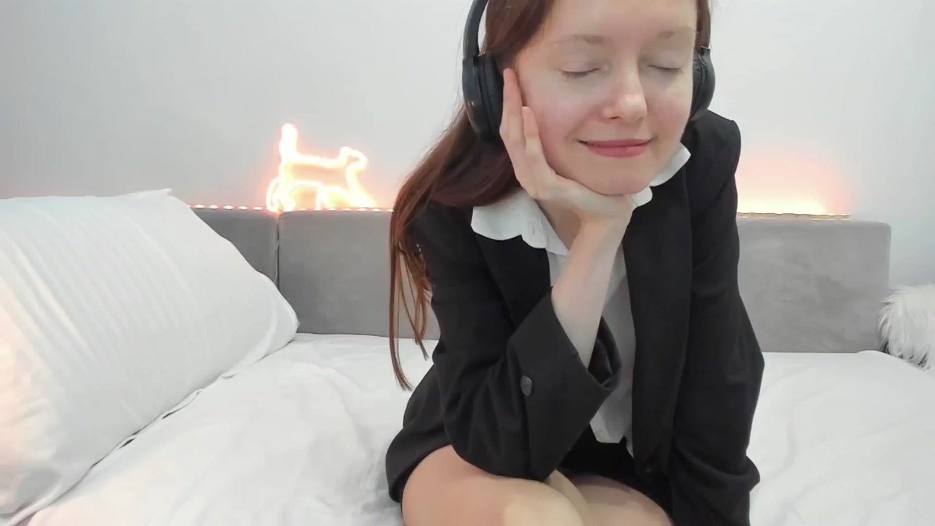Gallery image thumbnail from Tenar's myfreecams stream on, 03/30/2026, 21:40 image 4 of 20