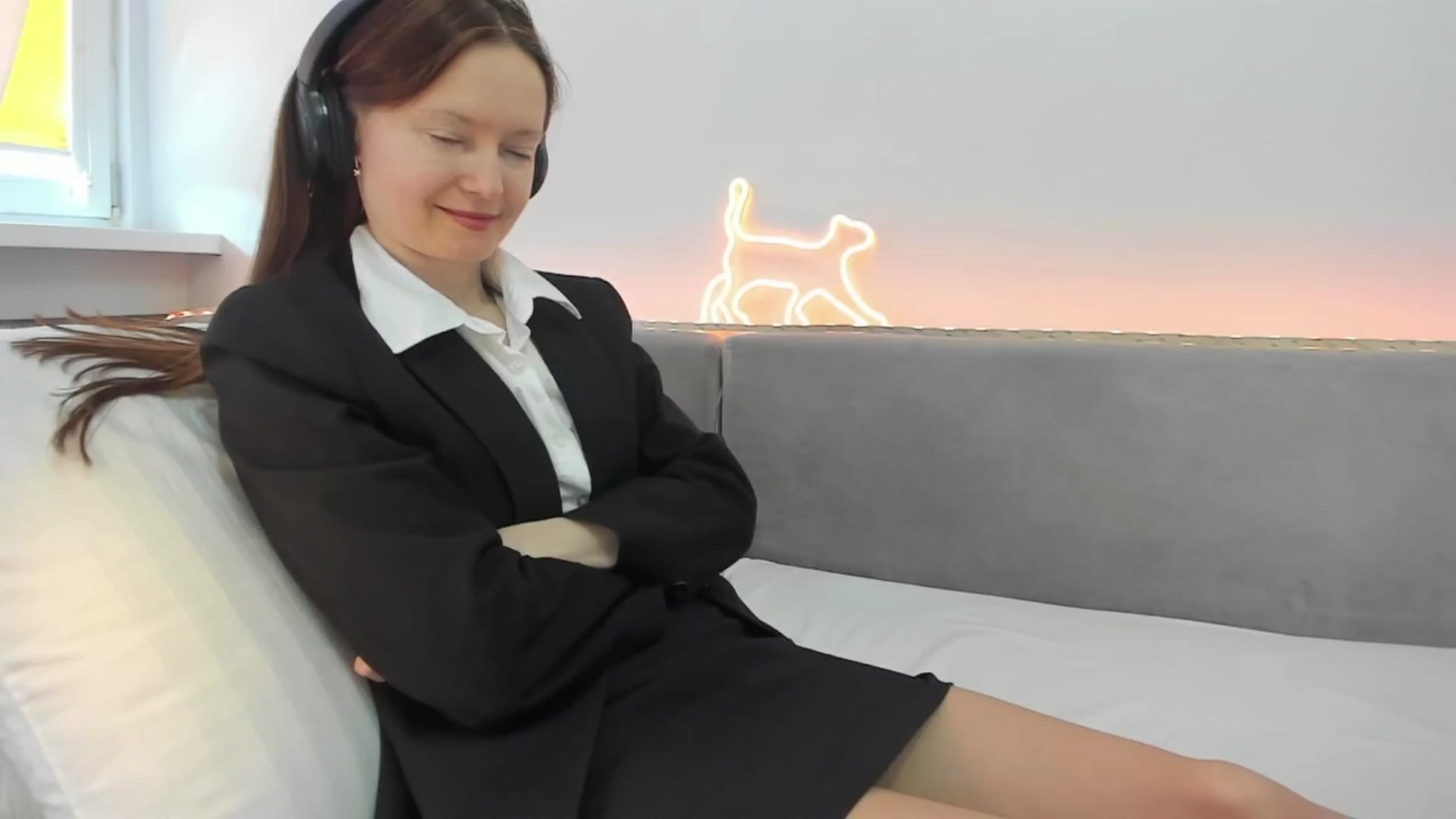 Gallery image thumbnail from Tenar's myfreecams stream on, 04/09/2026, 11:33 image 8 of 20