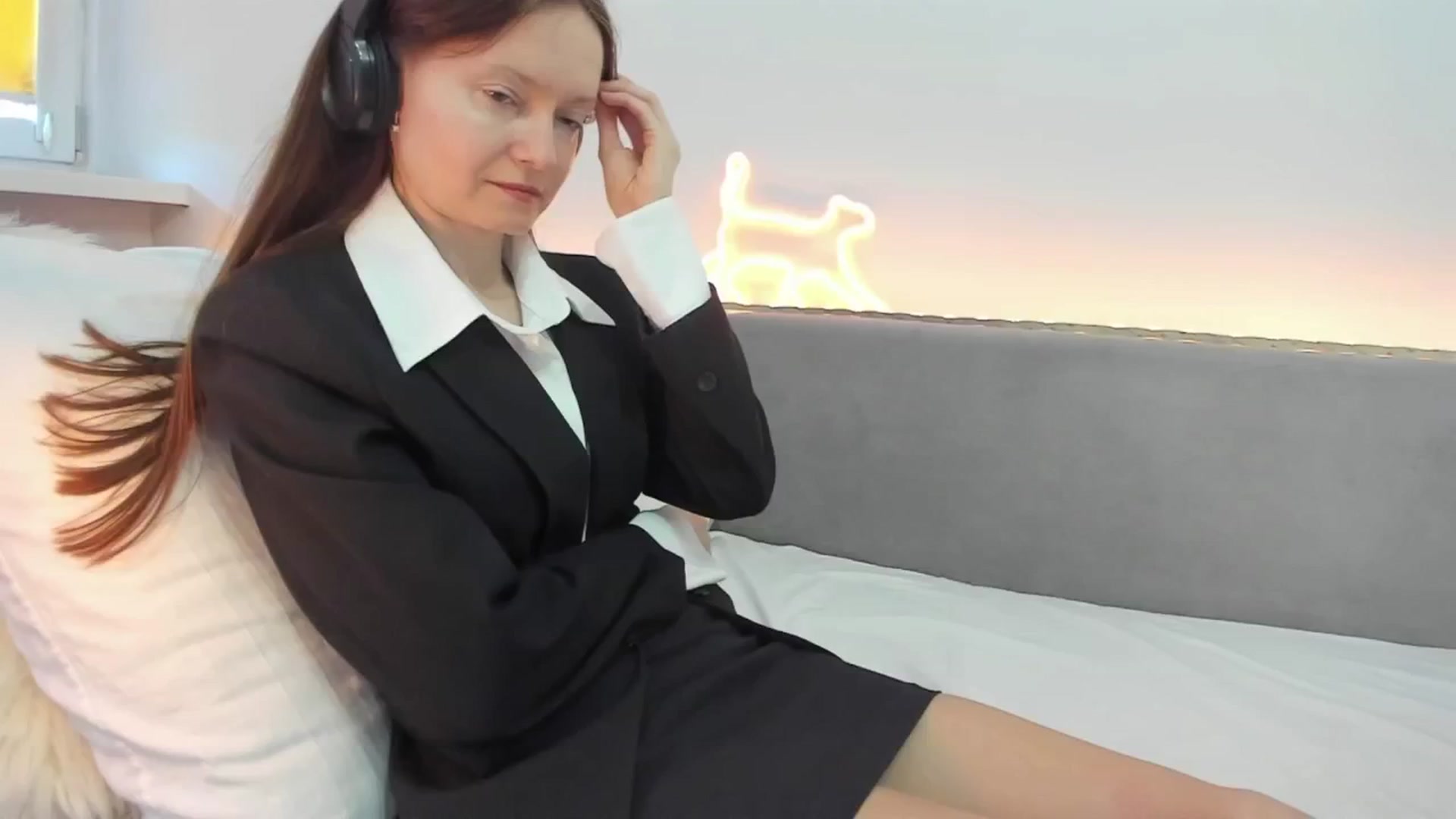 Gallery image thumbnail from Tenar's myfreecams stream on, 05/03/2026, 09:48 image 14 of 20