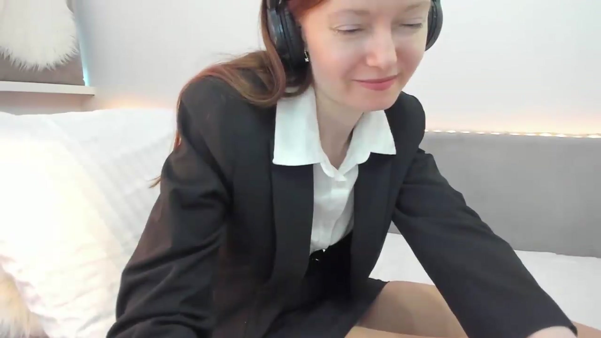 Gallery image thumbnail from Tenar's myfreecams stream on, 05/07/2026, 10:30 image 13 of 20
