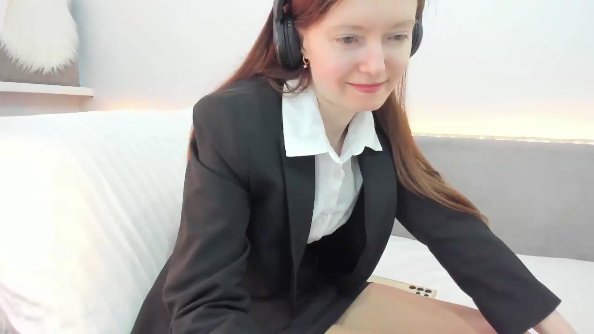 Gallery image thumbnail from Tenar's myfreecams stream on, 05/11/2026, 09:07 image 1 of 20