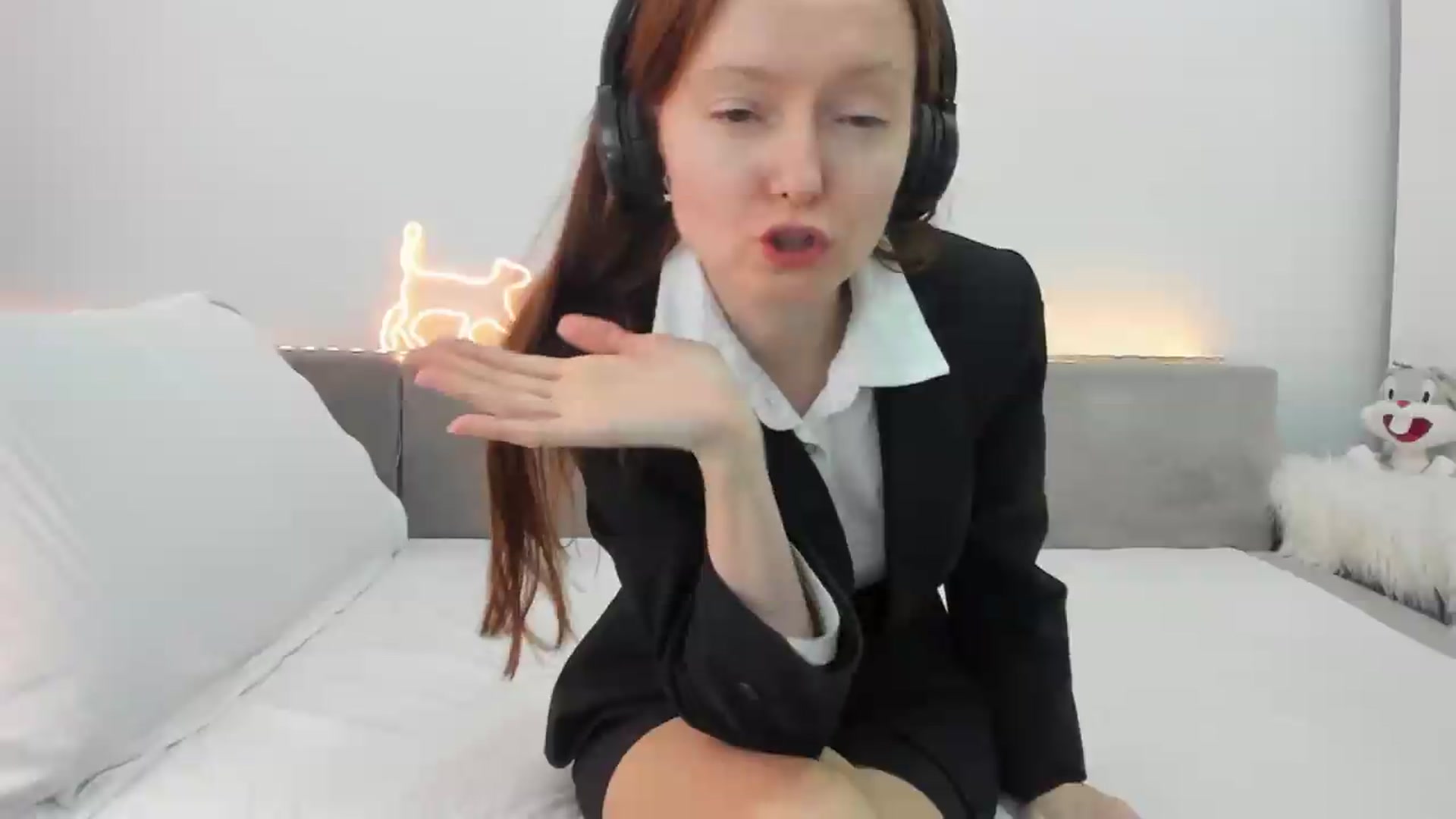 Gallery image thumbnail from Tenar's myfreecams stream on, 05/12/2026, 14:59 image 16 of 20