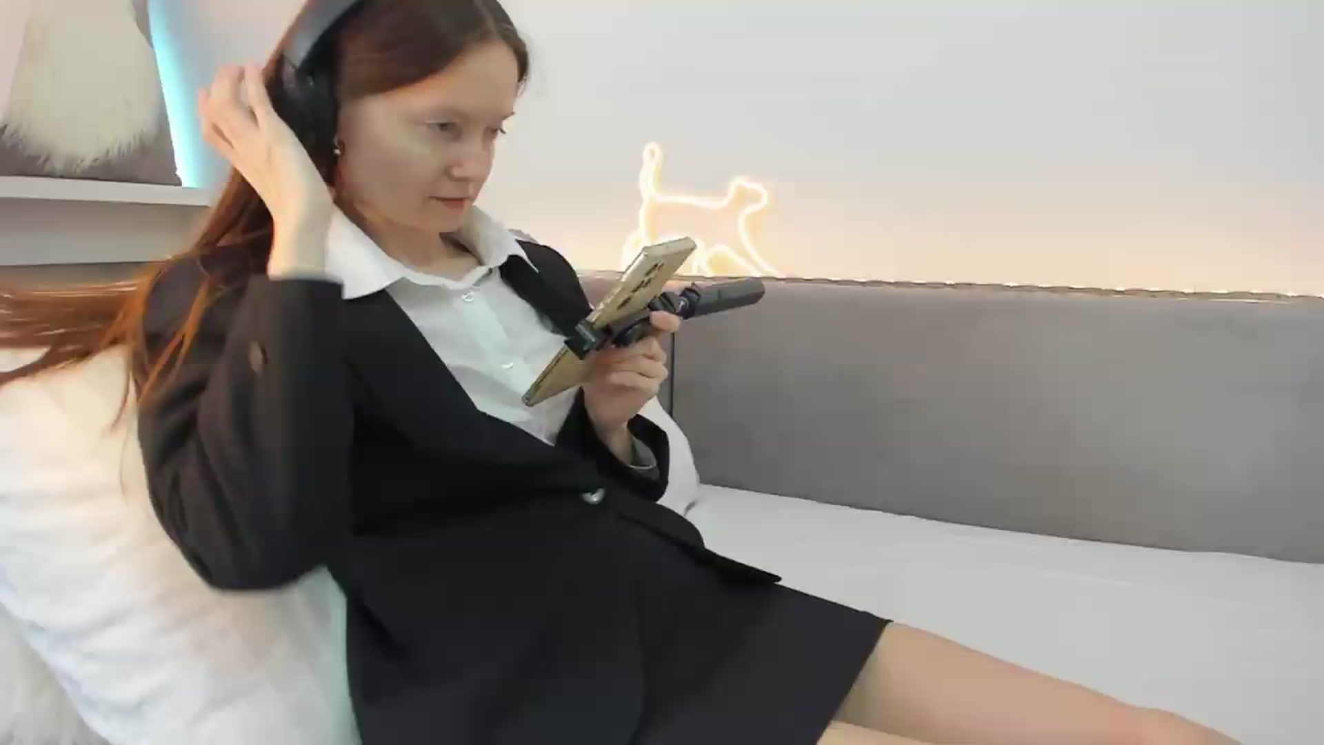 Gallery image thumbnail from Tenar's myfreecams stream on, 05/22/2026, 13:23 image 6 of 20