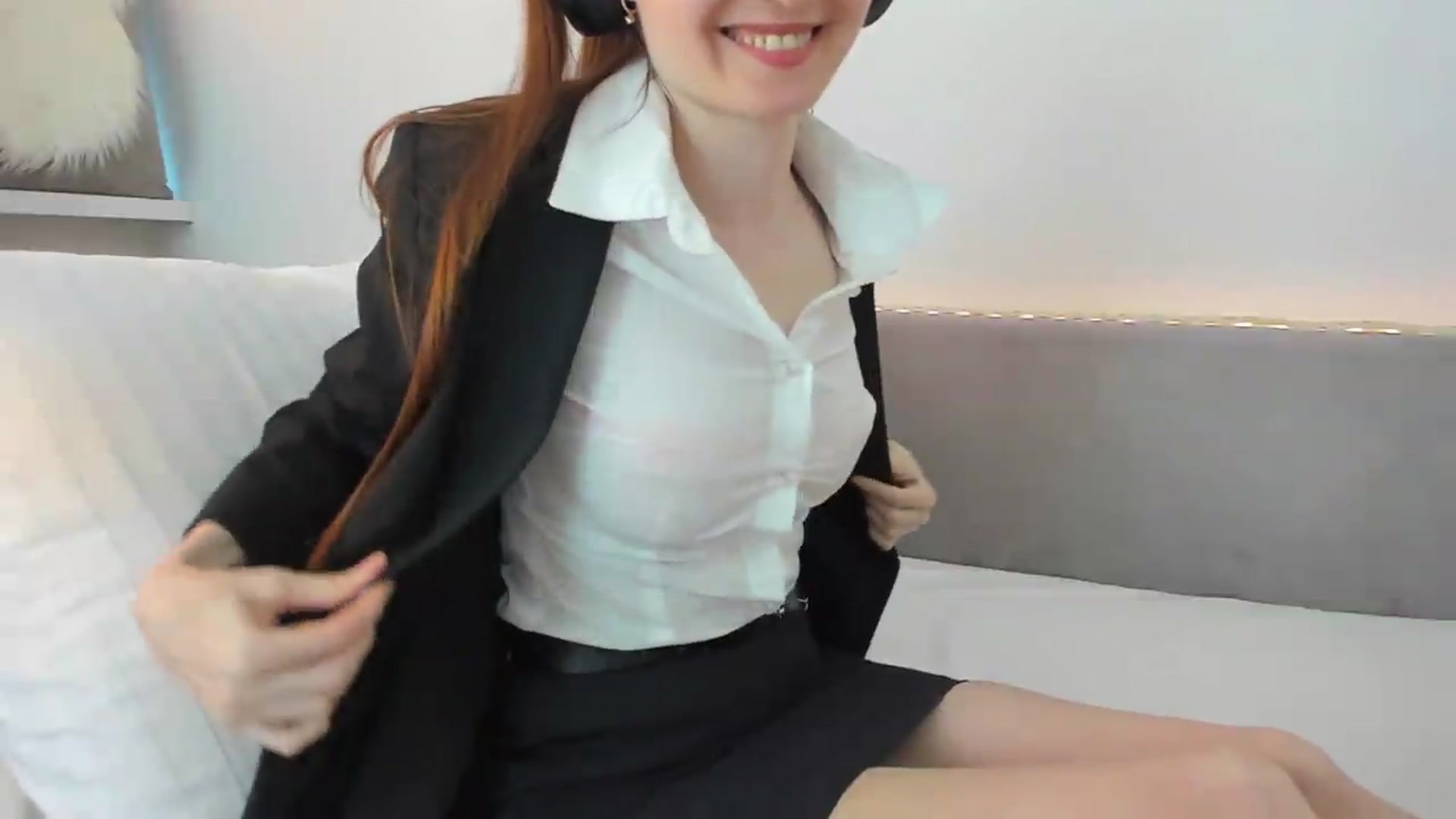 Gallery image thumbnail from Tenar's myfreecams stream on, 06/01/2026, 17:25 image 13 of 20