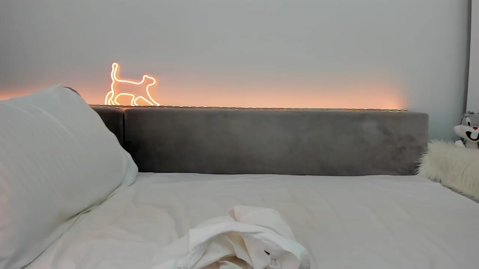 Gallery image thumbnail from Tenar's myfreecams stream on, 06/02/2026, 11:38 image 19 of 20