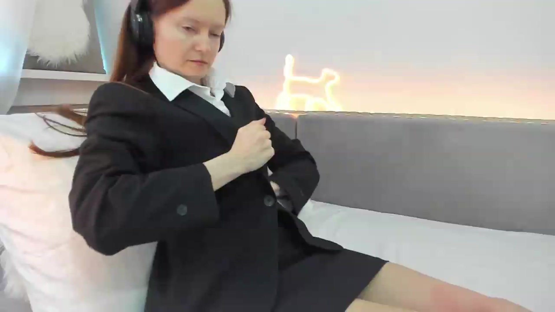Gallery image thumbnail from Tenar's myfreecams stream on, 06/11/2026, 12:14 image 12 of 20