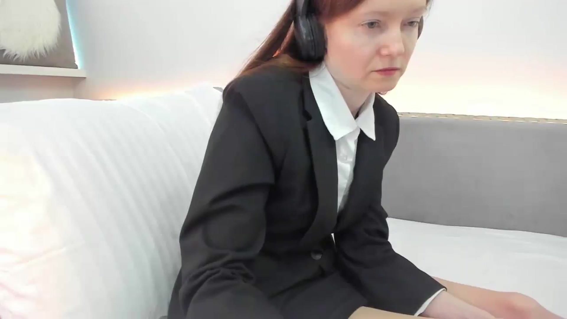 Gallery image thumbnail from Tenar's myfreecams stream on, 06/11/2026, 12:59 image 19 of 20