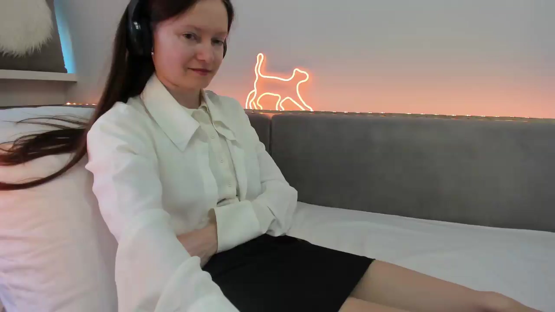 Gallery image thumbnail from Tenar's myfreecams stream on, 06/23/2026, 10:16 image 8 of 20