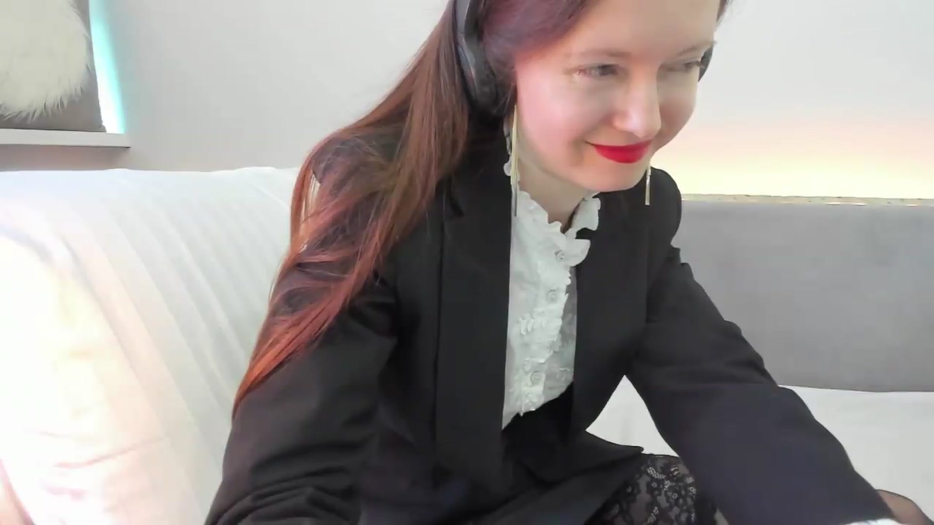 Gallery image thumbnail from Tenar's myfreecams stream on, 08/07/2026, 10:32 image 14 of 20