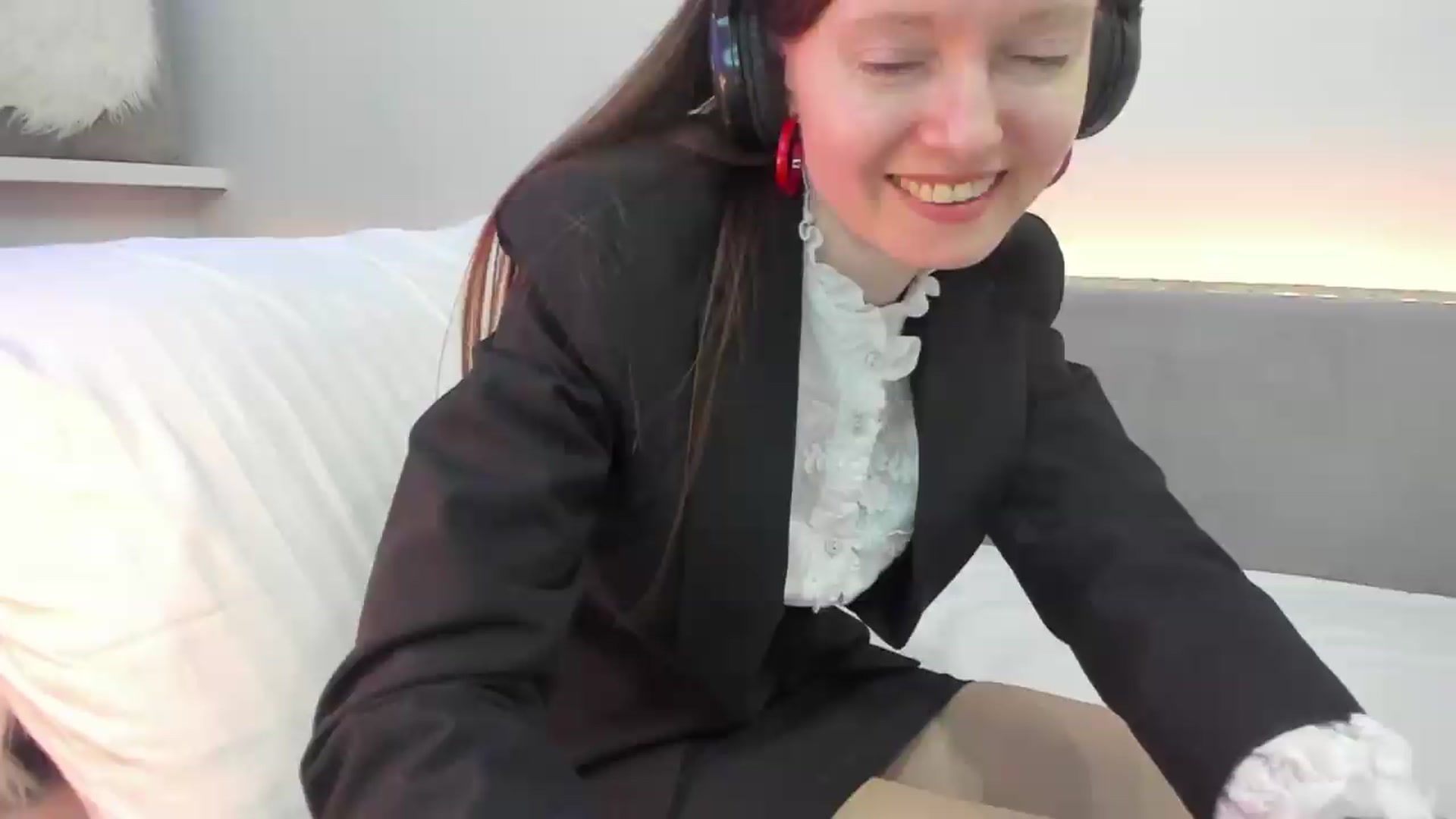 Gallery image thumbnail from Tenar's myfreecams stream on, 08/22/2026, 18:54 image 9 of 20