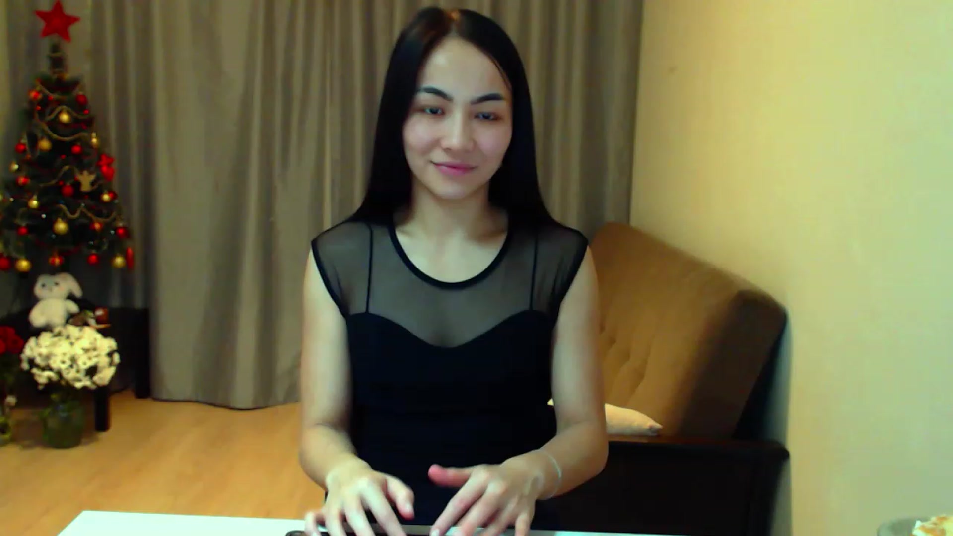 Gallery image thumbnail from TenderOrchid's myfreecams stream on, 01/04/2023, 01:53 image 3 of 20