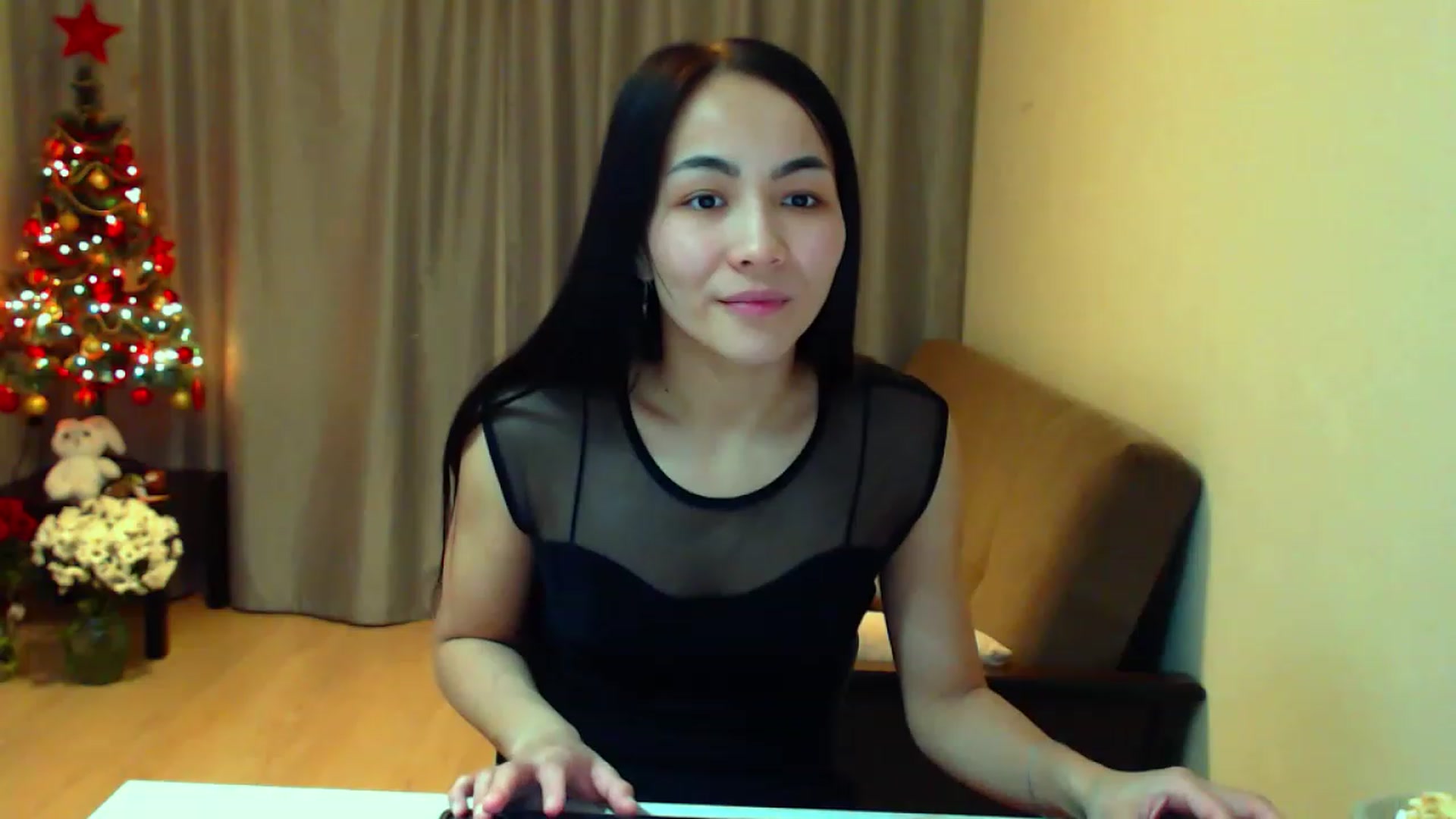 Gallery image thumbnail from TenderOrchid's myfreecams stream on, 01/04/2023, 01:53 image 4 of 20
