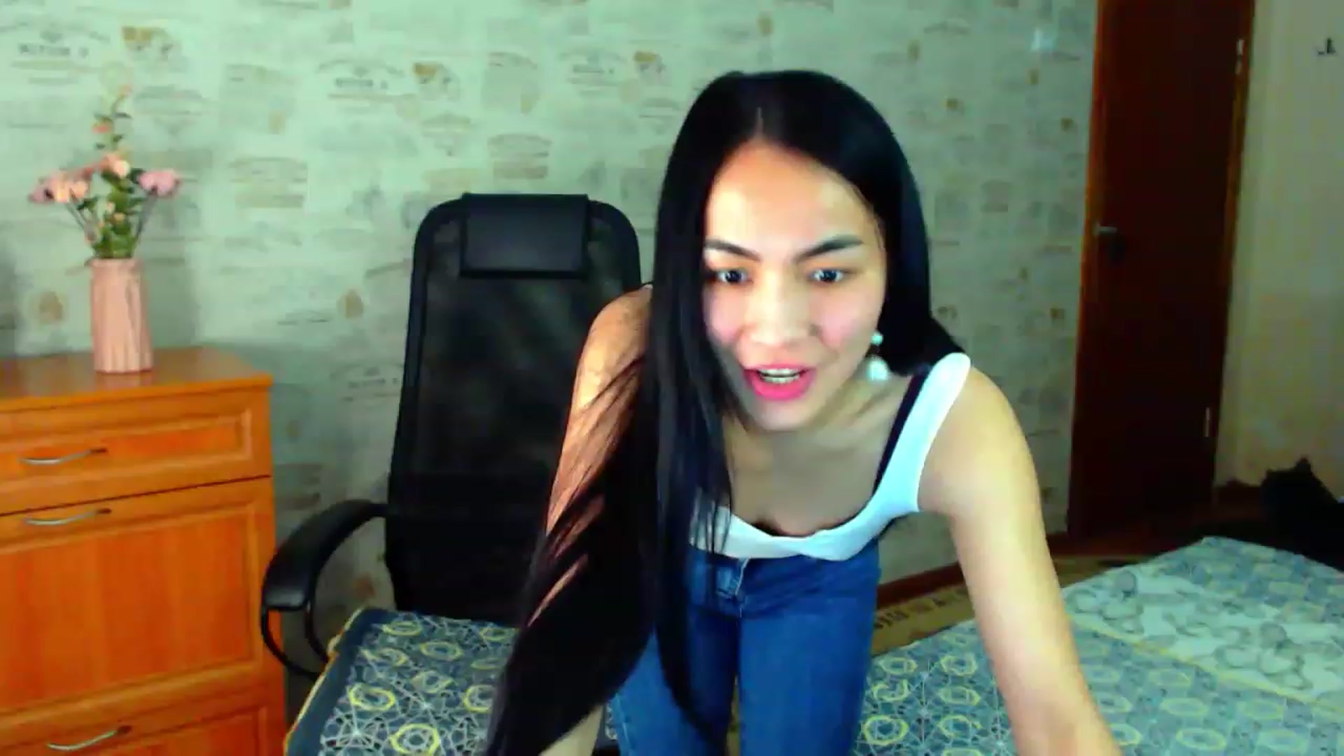 Gallery image thumbnail from TenderOrchid's myfreecams stream on, 04/15/2023, 20:39 image 11 of 20