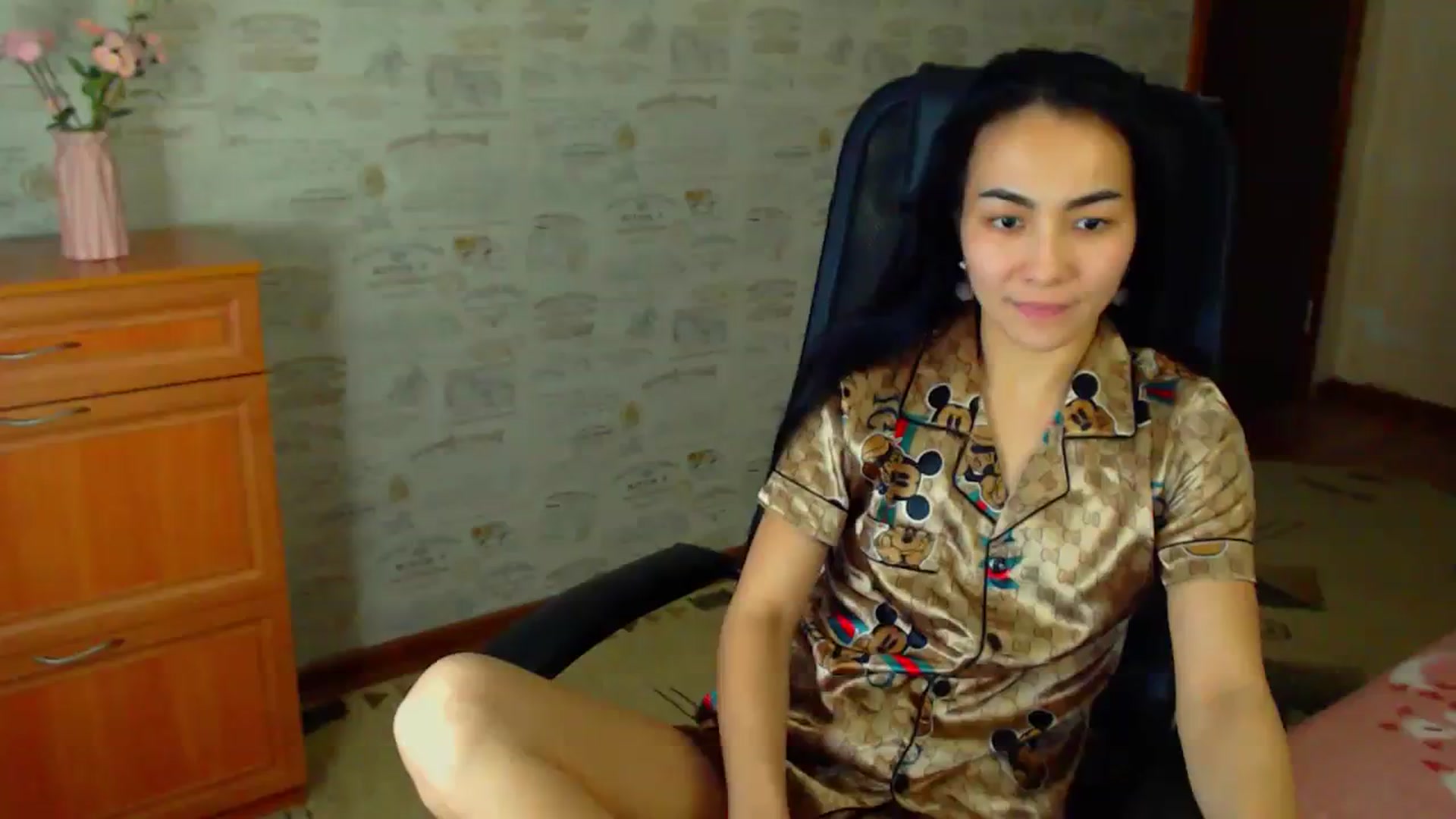 Gallery image thumbnail from TenderOrchid's myfreecams stream on, 12/28/2023, 19:18 image 1 of 20