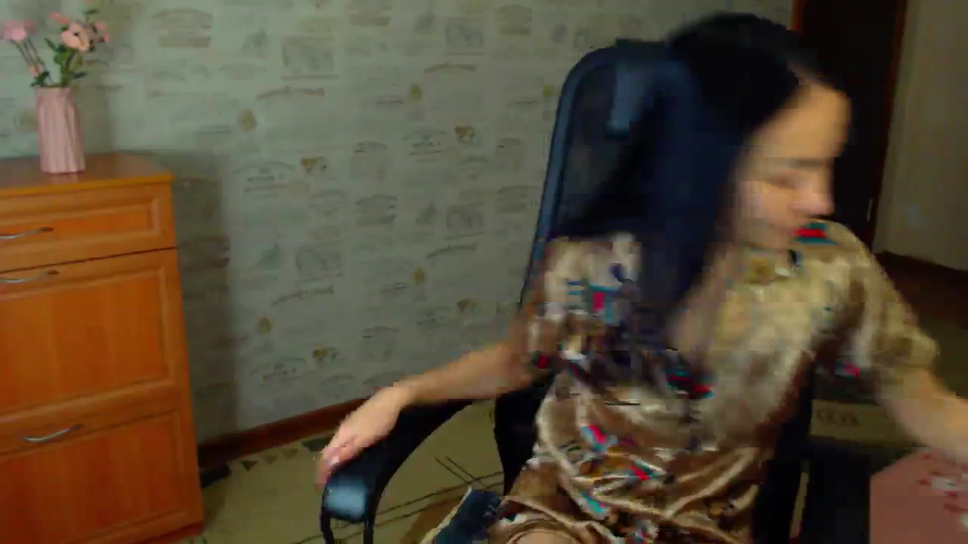 Gallery image thumbnail from TenderOrchid's myfreecams stream on, 12/28/2023, 19:18 image 6 of 20