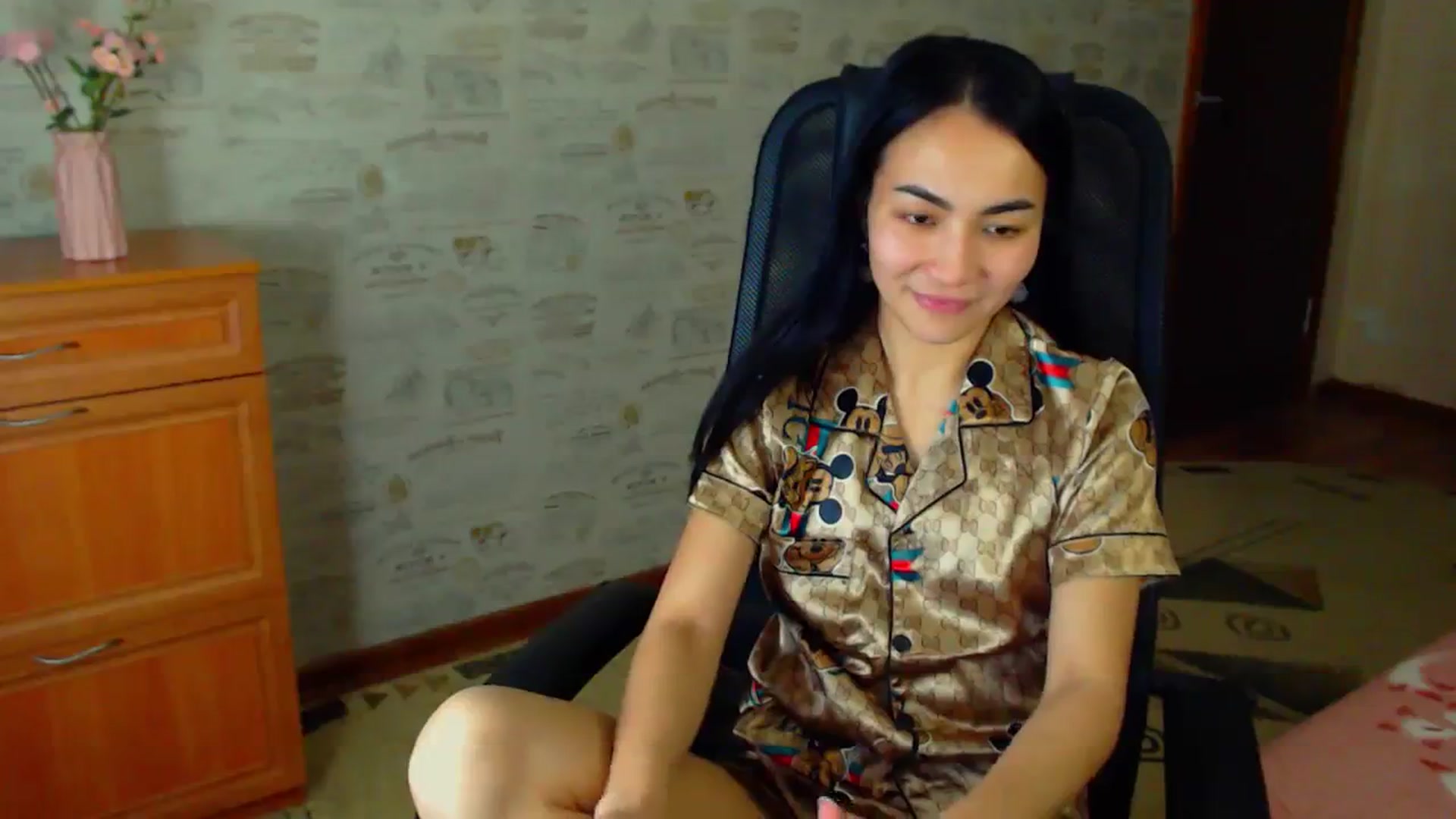 Gallery image thumbnail from TenderOrchid's myfreecams stream on, 12/28/2023, 19:18 image 13 of 20