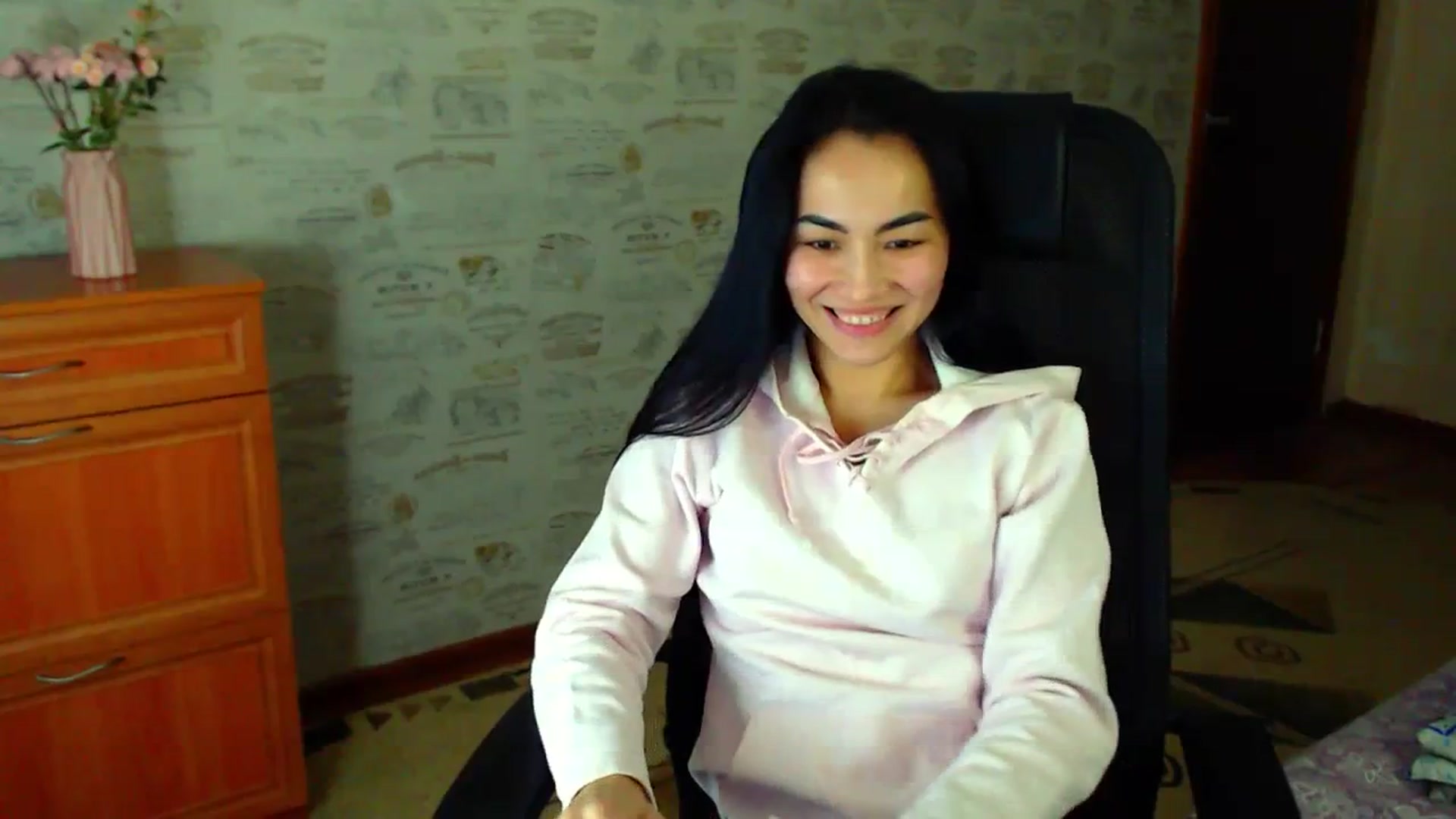 Gallery image thumbnail from TenderOrchid's myfreecams stream on, 01/15/2024, 21:11 image 7 of 20