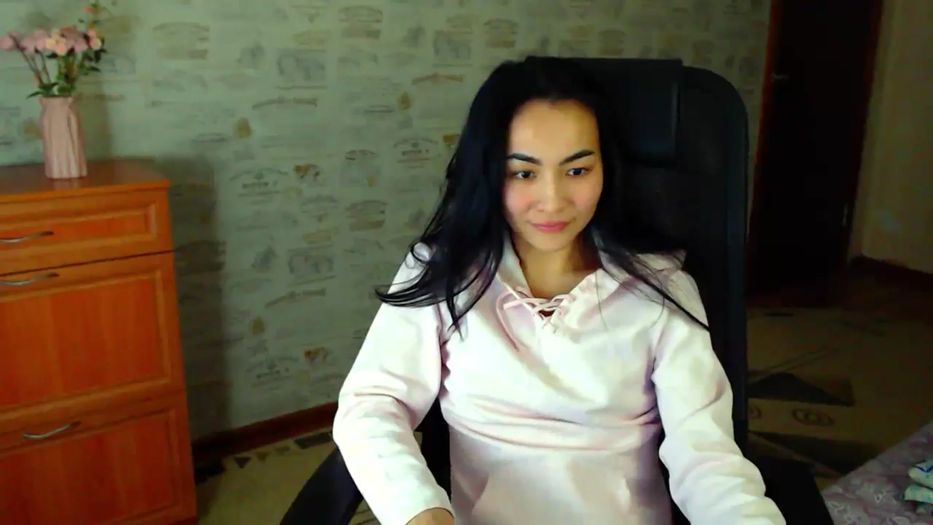 Gallery image thumbnail from TenderOrchid's myfreecams stream on, 01/15/2024, 21:11 image 6 of 20