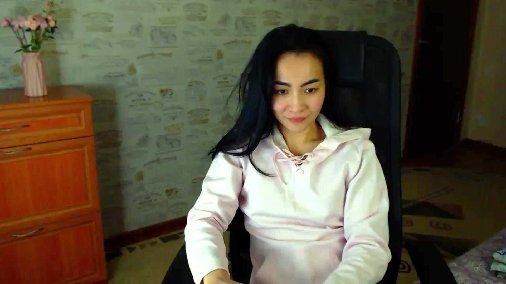 Gallery image thumbnail from TenderOrchid's myfreecams stream on, 01/15/2024, 21:11 image 5 of 20